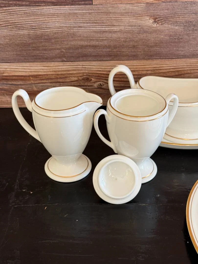 Waterford Kilbarry GOLD China set (77 pieces)