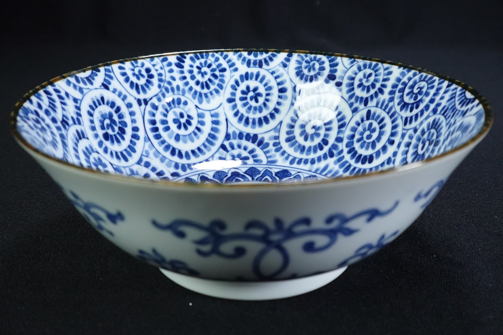 Mixed Lot 4 Blue Floral Yokohama Studio Japanese Rice Ramen Serving Bowls
