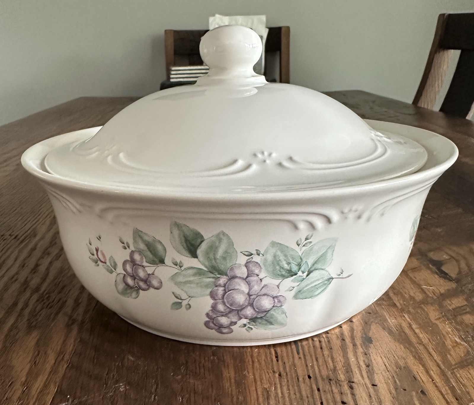 Pfaltzgraff Grapevine 2.25 Qt Covered Casserole Dish FREE SHIPPING USA