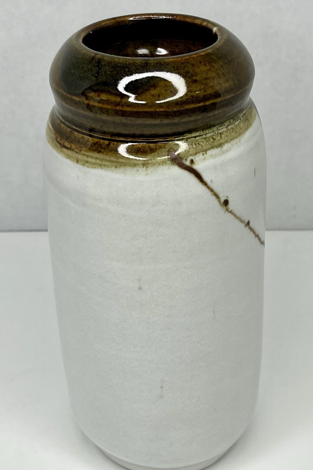 Vintage Raymond Serrano Signed Studio Art Pottery 9” Vase Glazed Ceramic Seattle