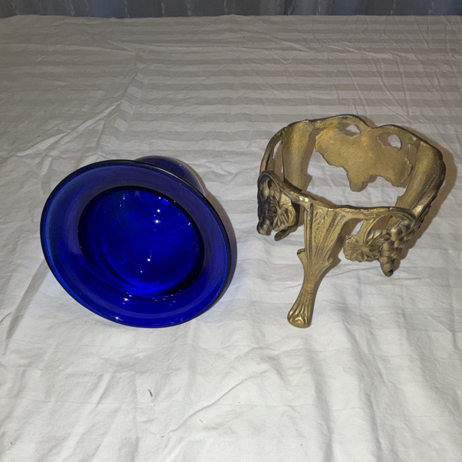 Cobalt Blue Glass Bowl Insert w/ Gold-Tone Metal Grape Stand Holder 6in