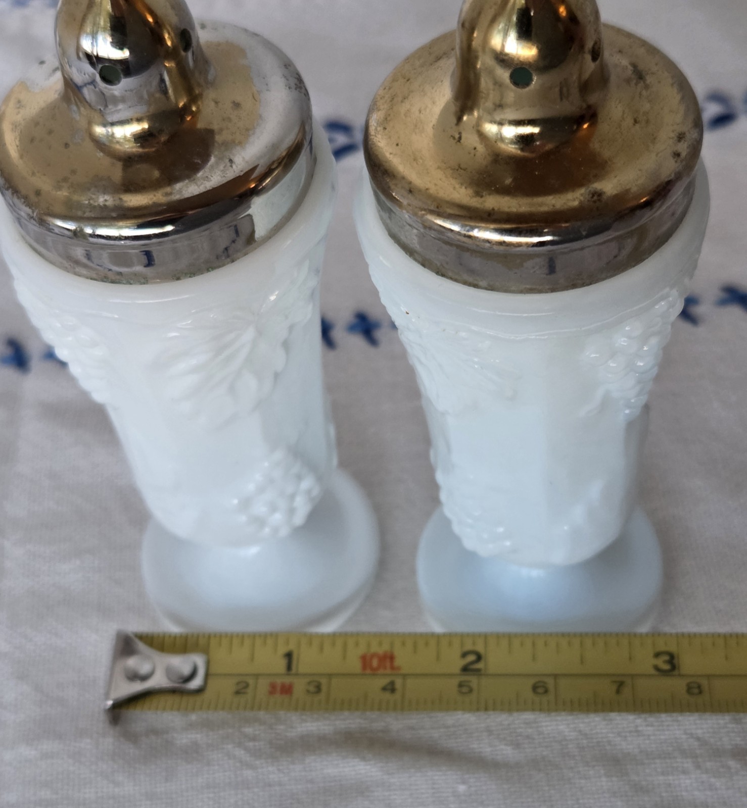 Vintage Milk Glass Salt & Pepper Shakers, Indiana Glass Harvest Grape Paneled
