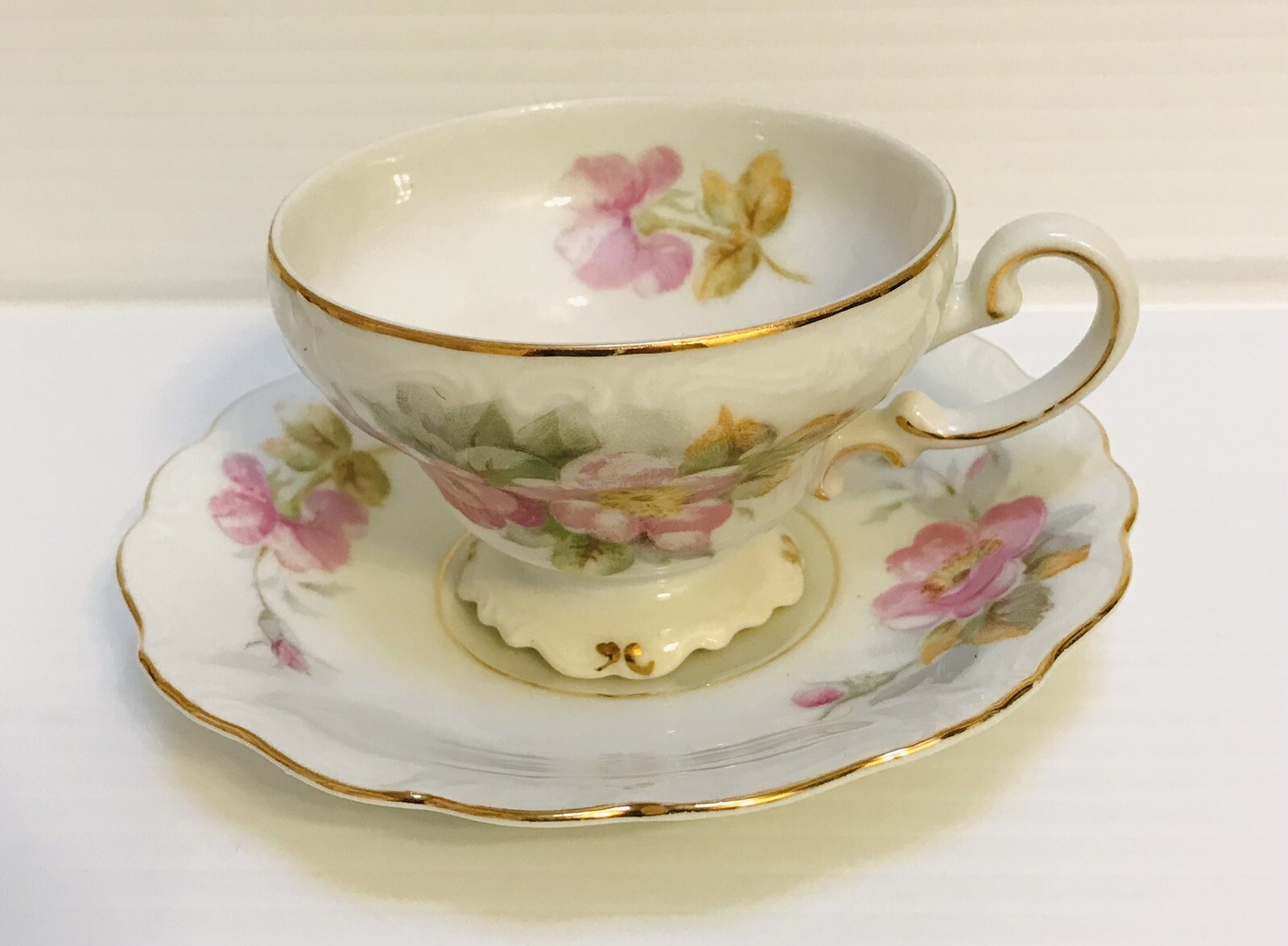 Ohata China Tea Made in Occupied Japan Victorian Pink Flower Cup & Saucer