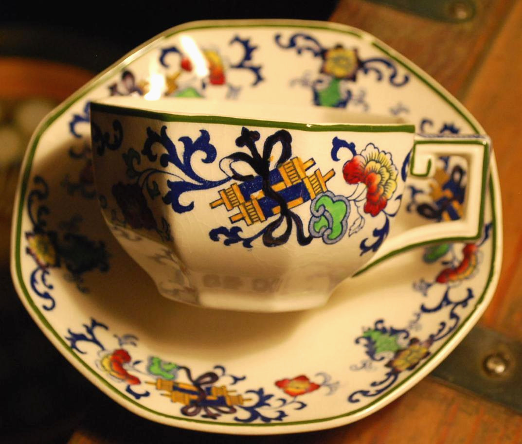 Antique Set 6 Cups & Saucers ‘NANKIN’ ROYAL DOULTON England GREEN TRIM Octagon