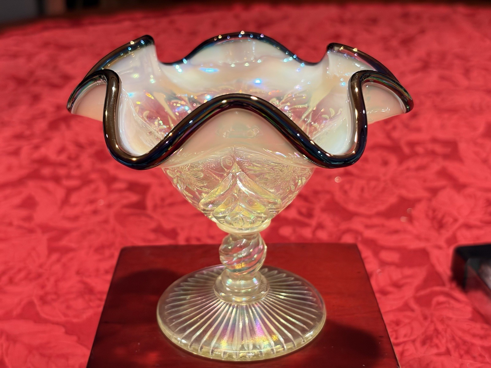 Fenton Topaz Vaseline Uranium Glass Daisy Feather Compote Black Crest Ex Cond