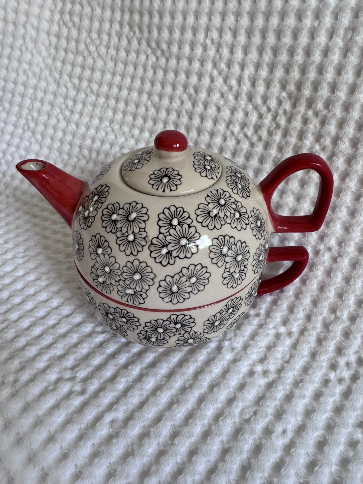 Yokohama Studio Hand Painted Whimsical Ceramic Teapot & Cup Mug Stacked Duo Set