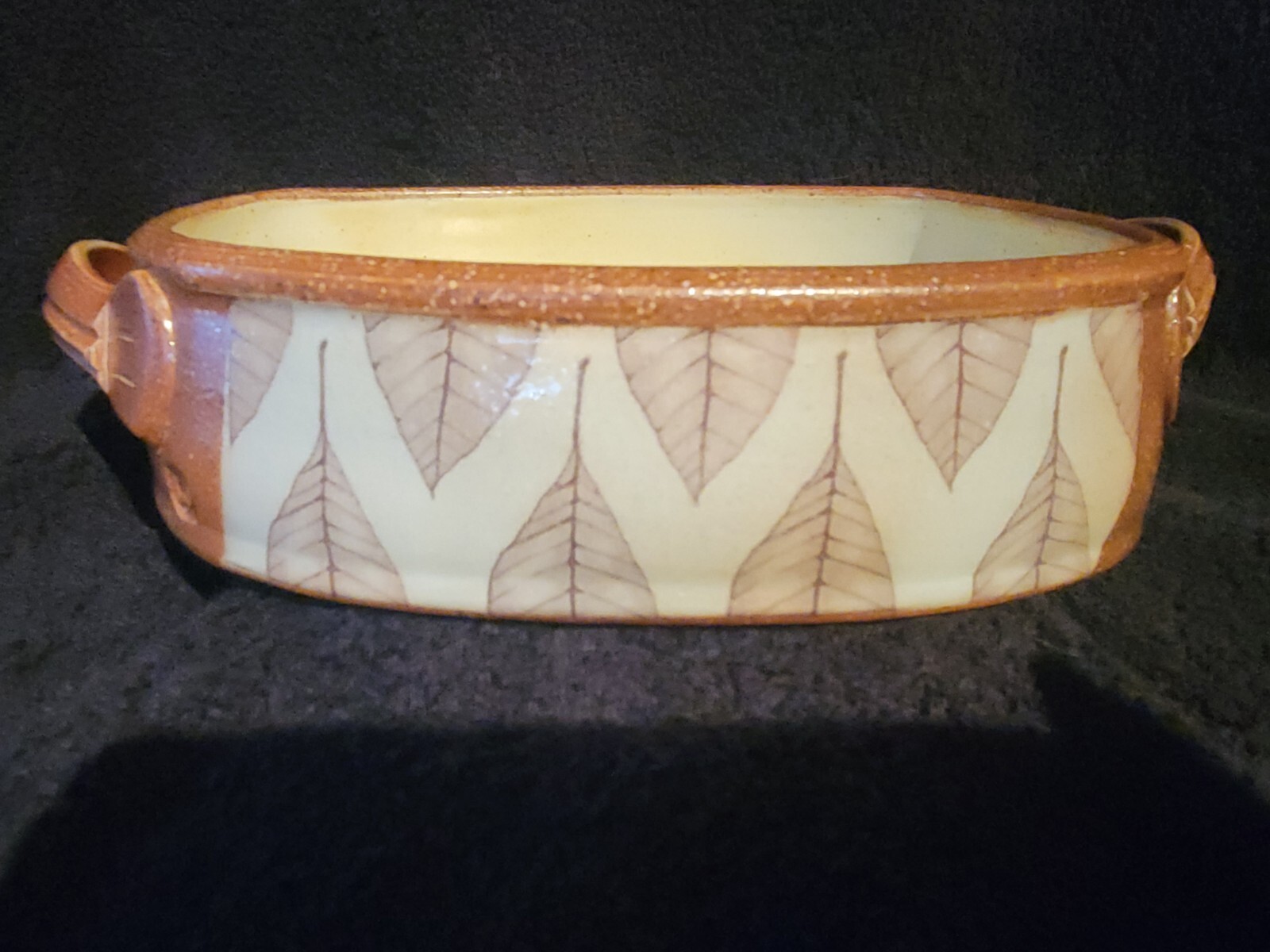 Studio Art Pottery Evelyn Ward North Carolina Dish With Handles Leaf Pattern