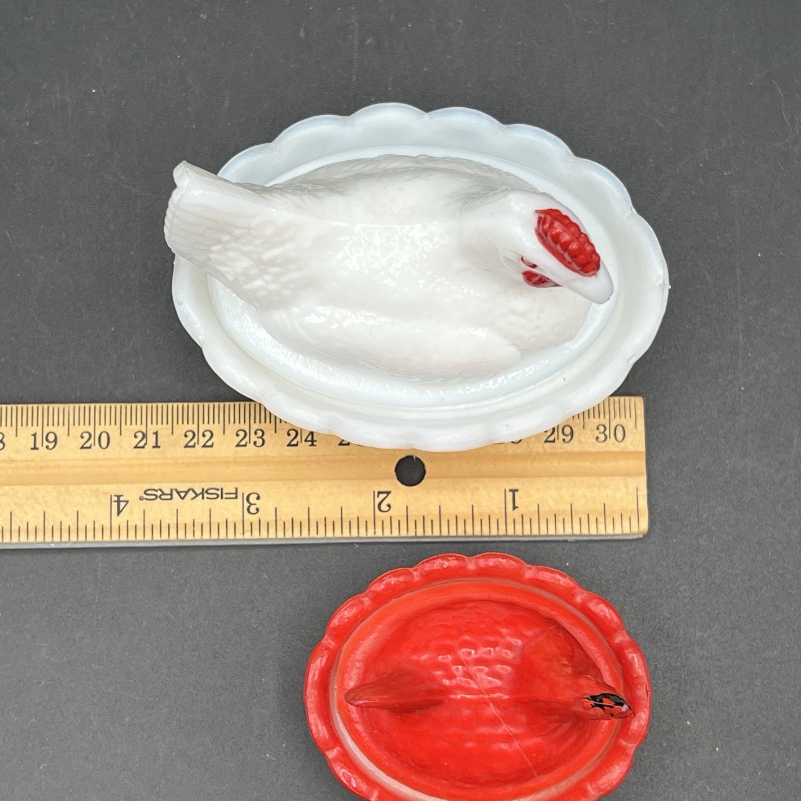 VTG Westmoreland Hen on Nest Covered Dish White Red Milk Glass Set Of 2