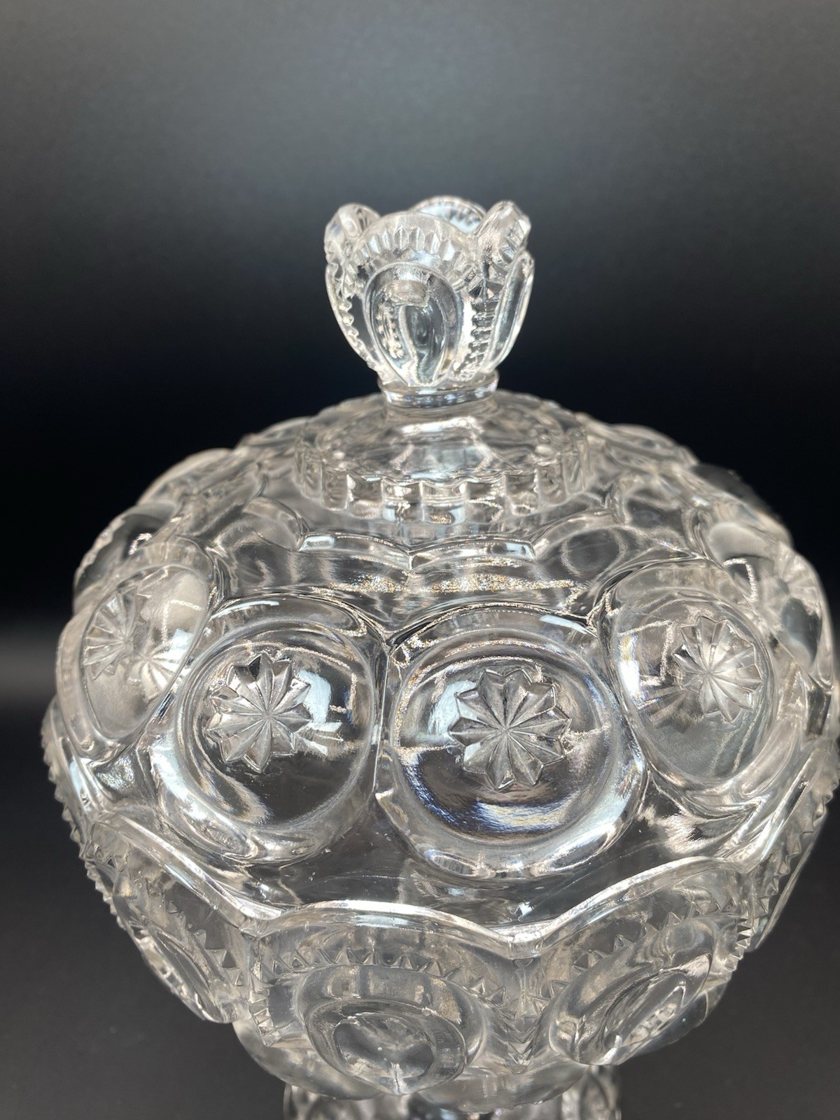L.E. Smith Clear Glass Moon & Stars Large Footed Candy Dish w/ Lid 10”