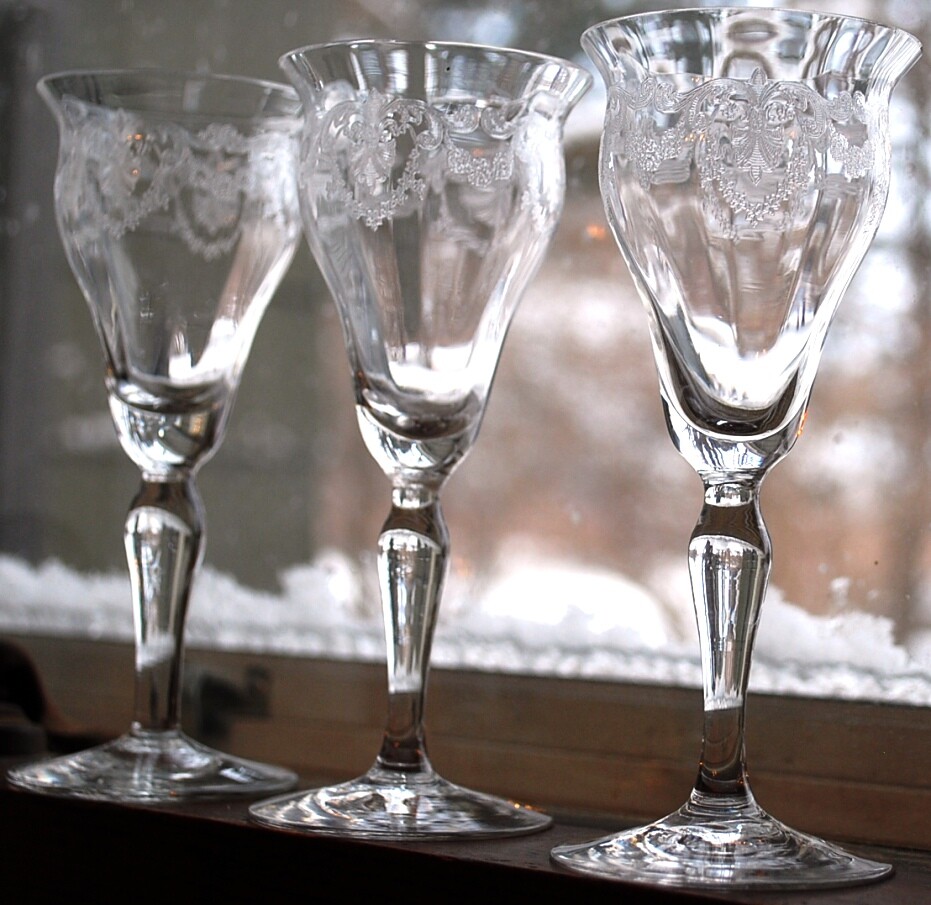 Antique BRYCE Set 3 Cocktail Glasses 5″ NEEDLE ETCHED OPTIC GLASS Garlands c1900