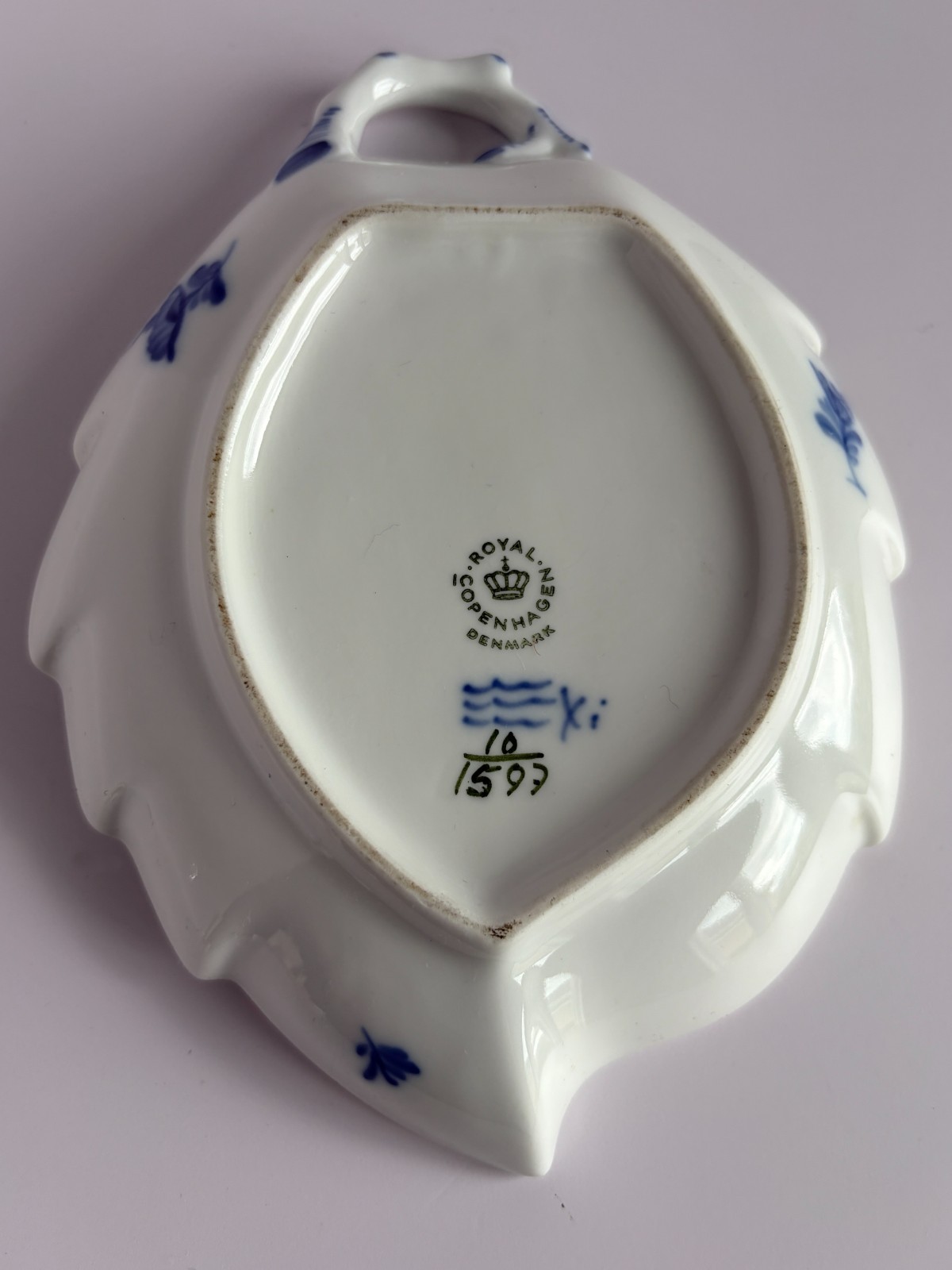 Vintage Royal Copenhagen Blue Flower Curved Leaf Shaped Handled Pickle Dish 1597