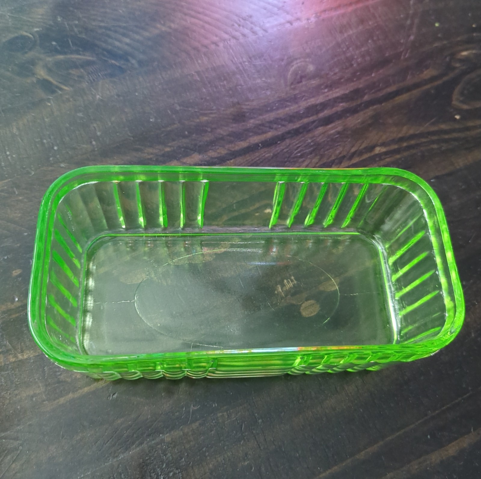 1930s Green Depression Uranium Vaseline Glass Ribbed Frig Dish/Lid 8.5”