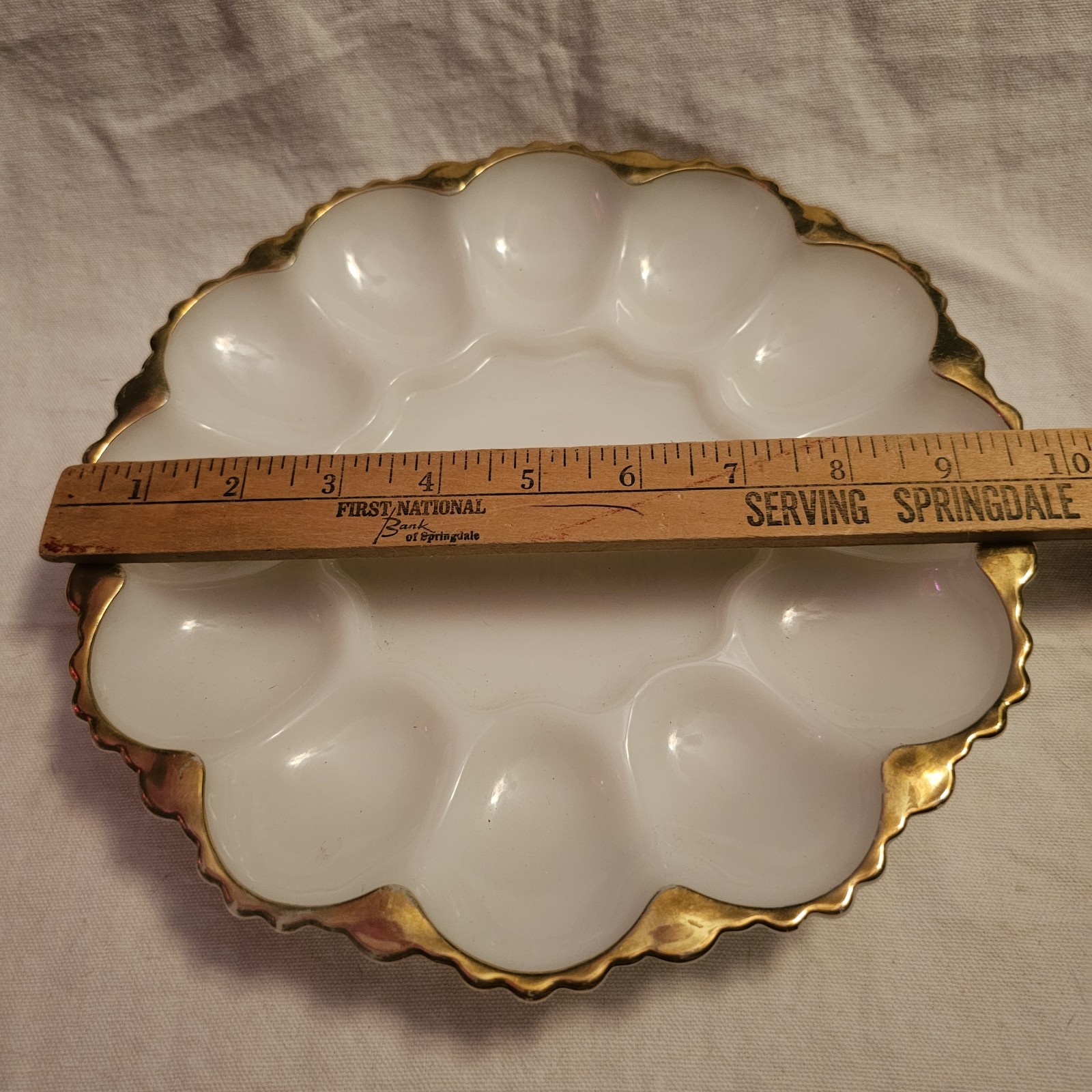 Vintage Anchor Hocking Milk Glass Deviled Egg Plate w/Gold Trim/Edging Flaw