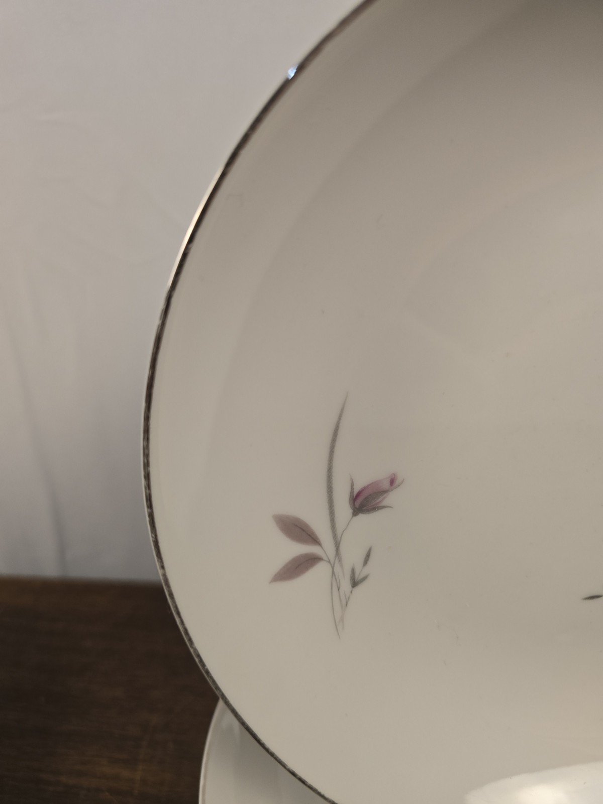 VTG 6 Fashion Manor Fine China Ceramic New Rose Floral 7.5″ Salad/Dessert Bowls