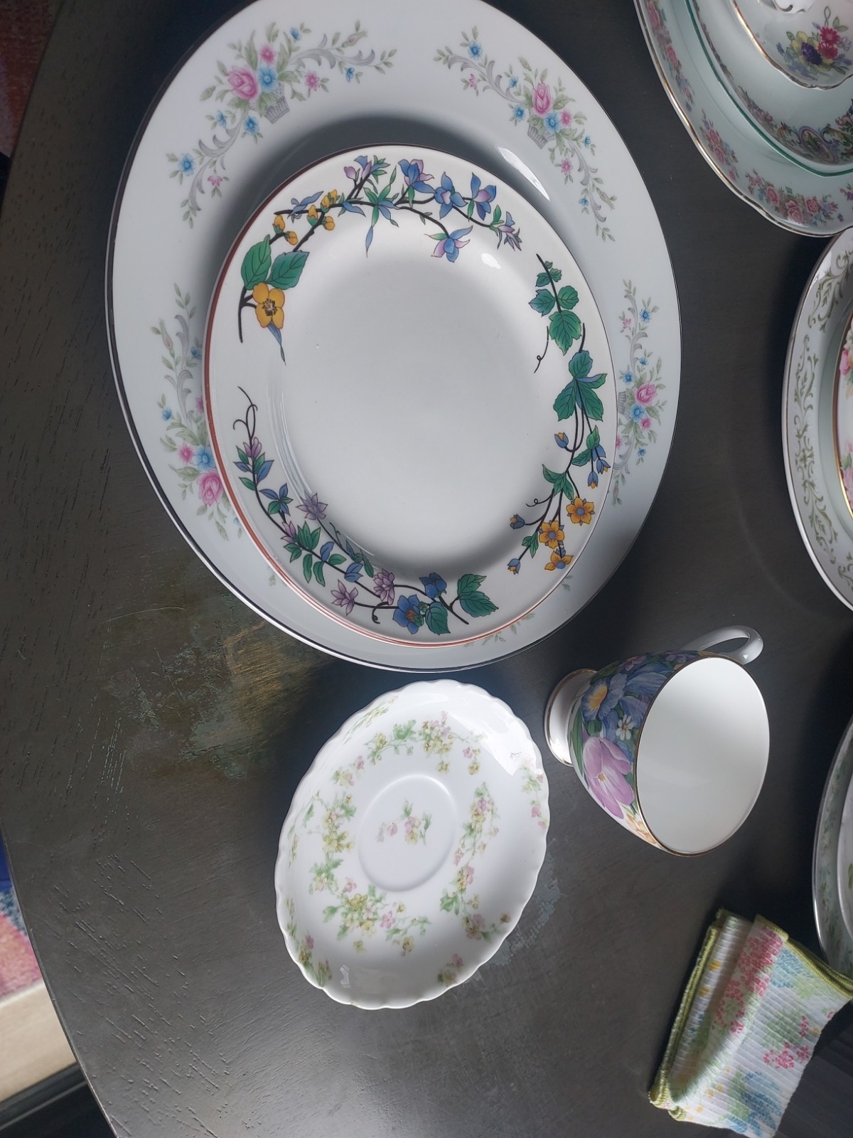 6 Garden Party Place Settings Mismatched 4 Pc Floral Botanical Vtg China Napkins