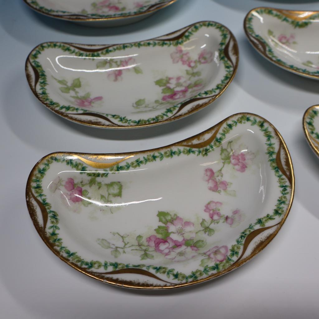 Haviland Limoges – Floral Swags Schleiger 66 – 12 Bone Dishes – 6 1/8 inches