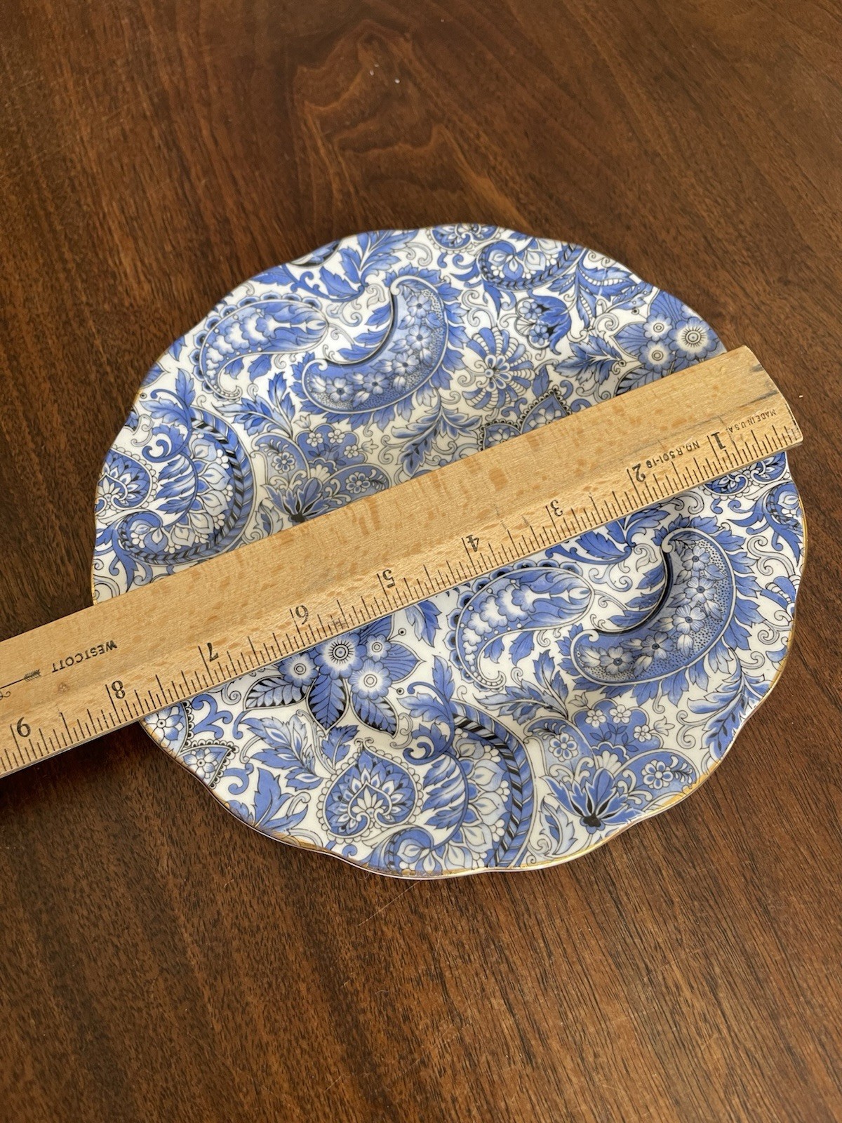 Royal Standard Bone China England Paisley Blue and White Plate Gold Trim