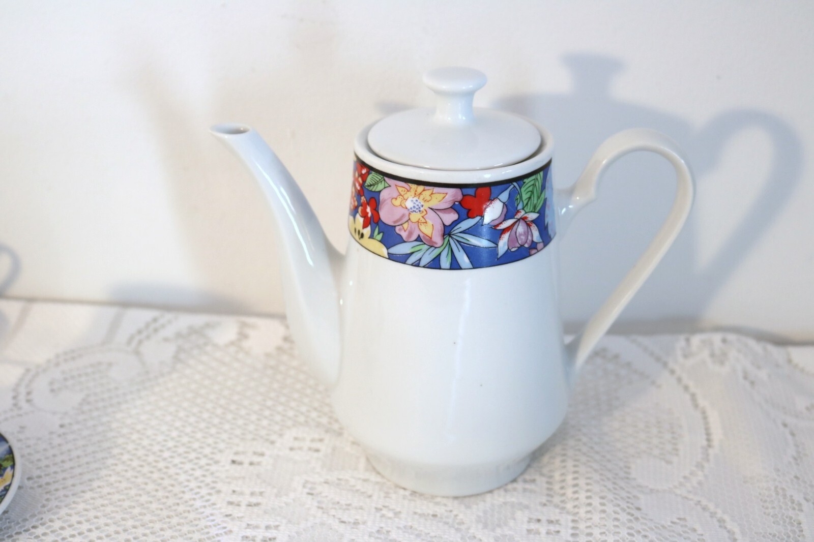 EMERALD COLLECTION MADE IN CHINA Childs Demitasse Coffee Tea Set (15 Piece Set)