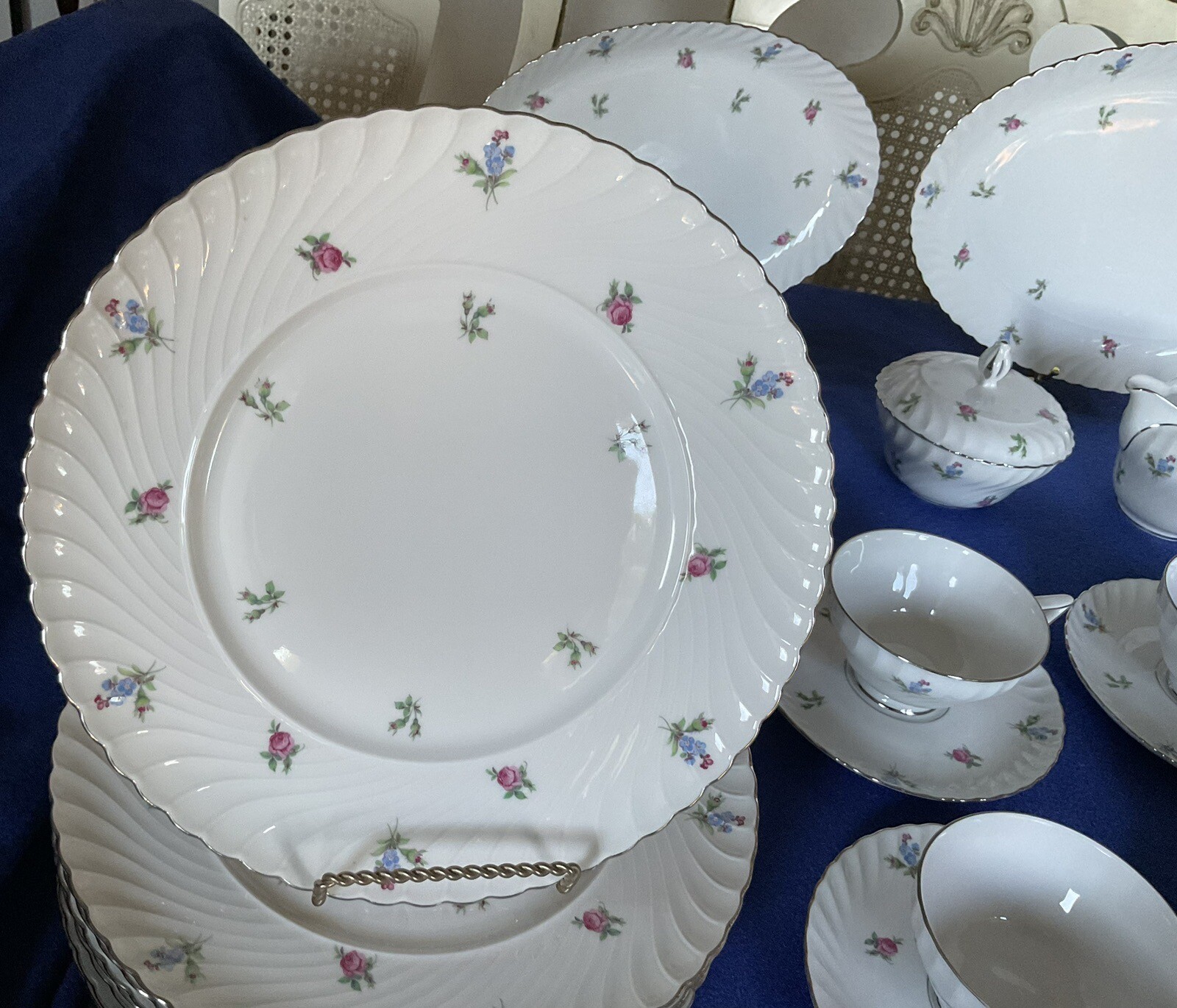 Royal Tettau 1794 Germany “Dresden Flowers” 7 Pieces, 8 Place Setting + Serving