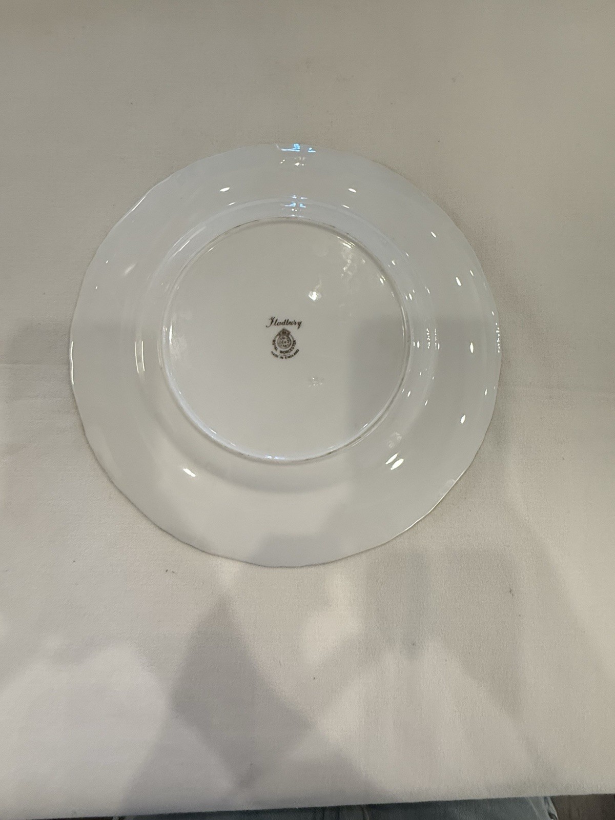 Pristine 1953 Royal Worcester 10.5″ Cabinet Plate Fladbury Signed J Smith Mint