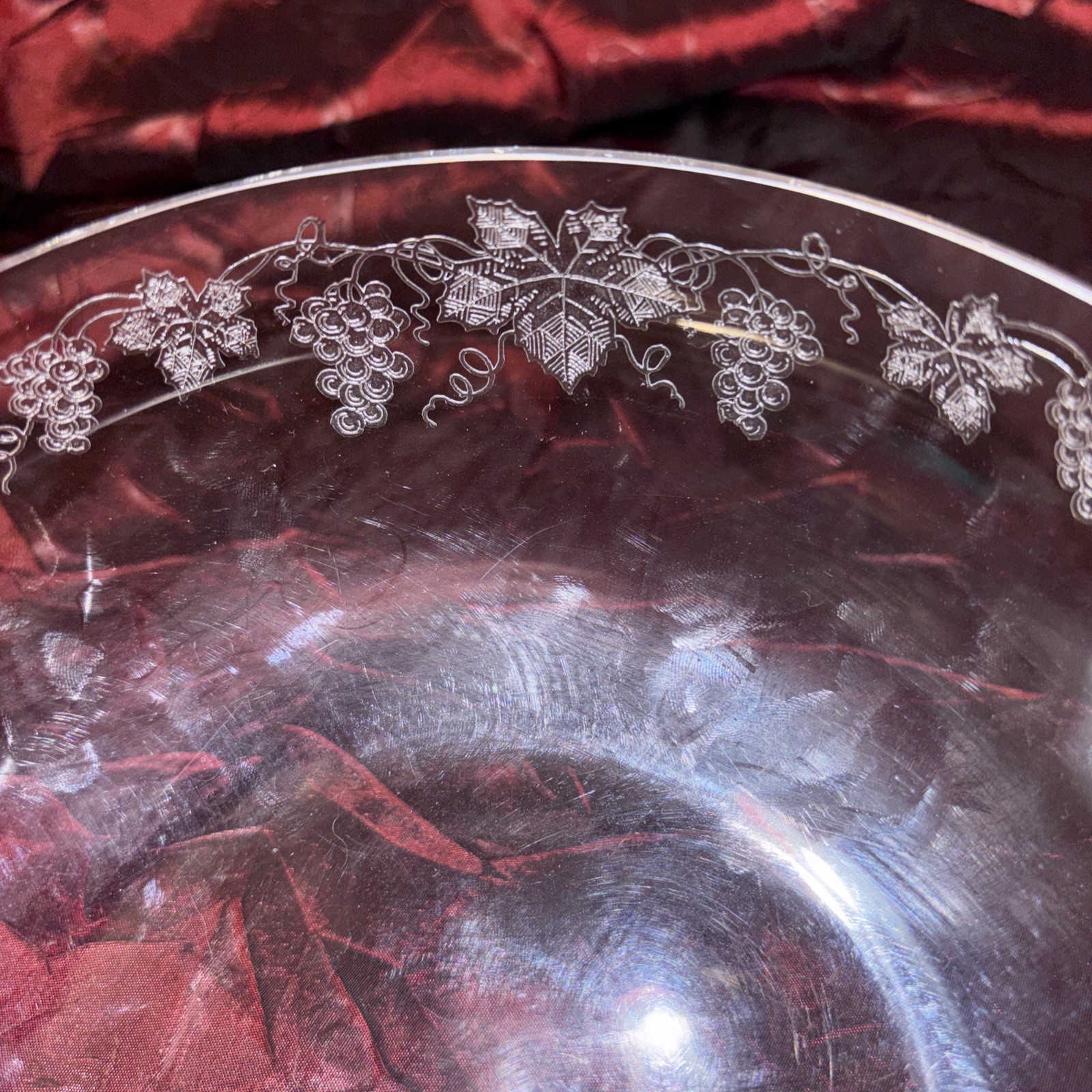 Vintage Fostoria Large Thin Blown Glass Fruit Bowl Etched Grapes And Leaves EUC