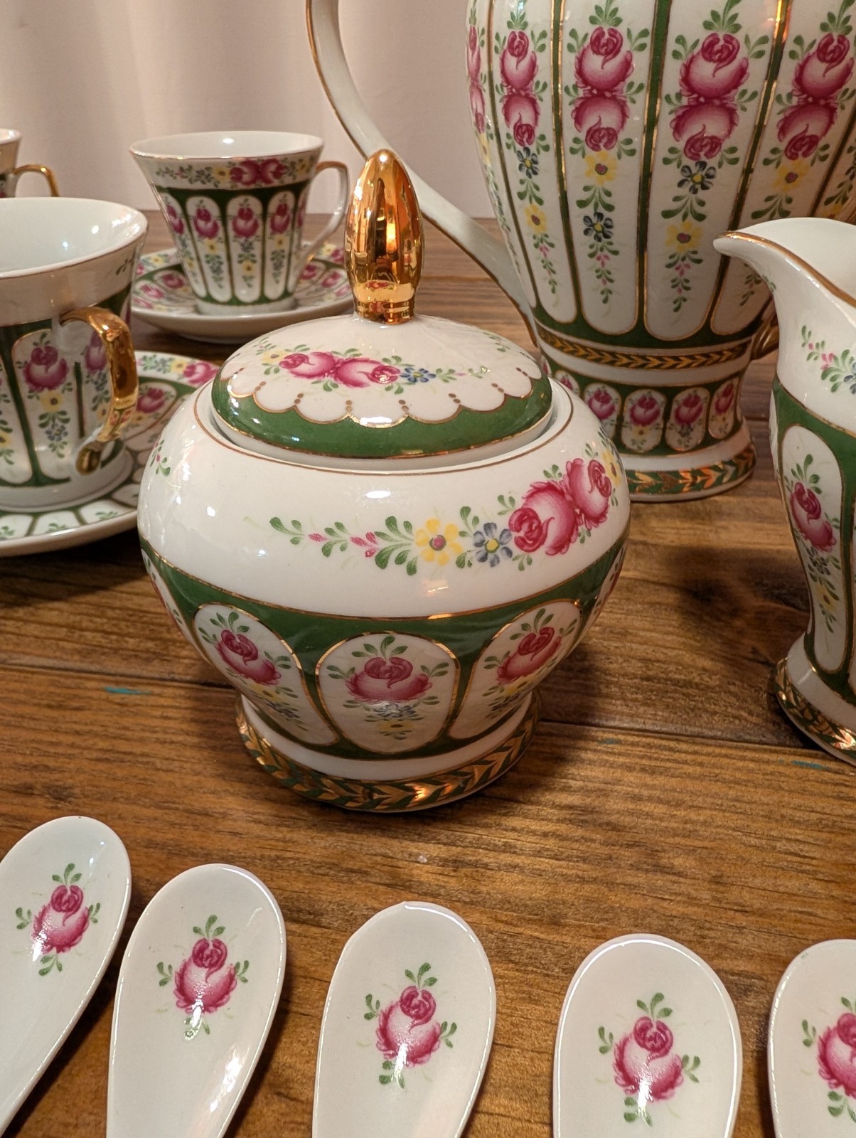 Vintage Sorelle Fine Porcelain Floral 22pc Tea Set