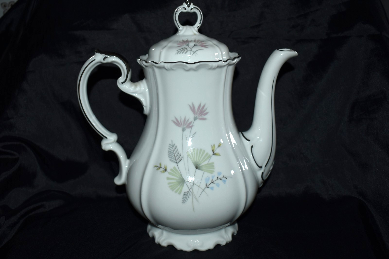 Vintage EDELSTEIN Maria Theresa Bavaria Germany Tea Pot 1962 3