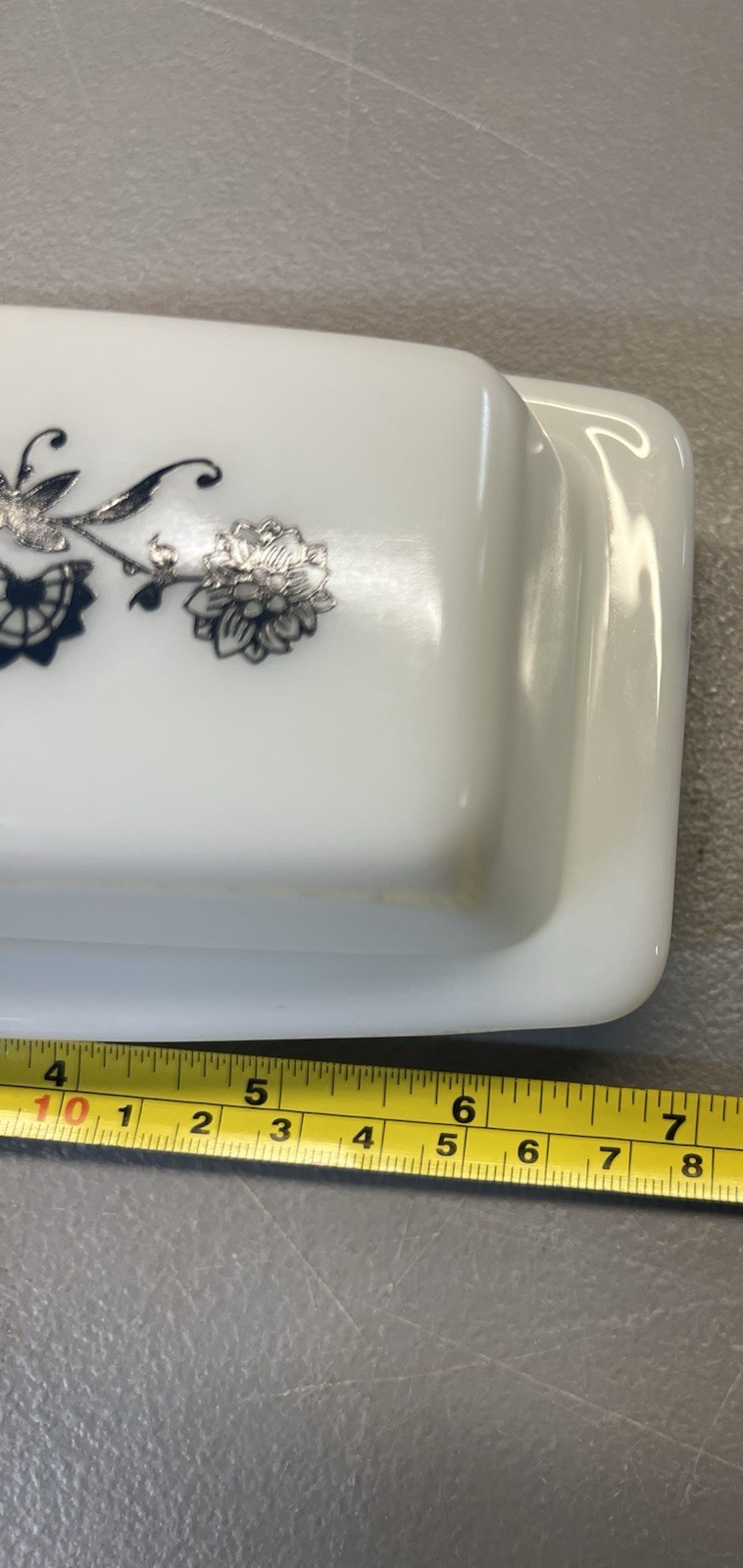 Vintage Pyrex Covered Butter Dish In Old Town Blue Onion Pattern