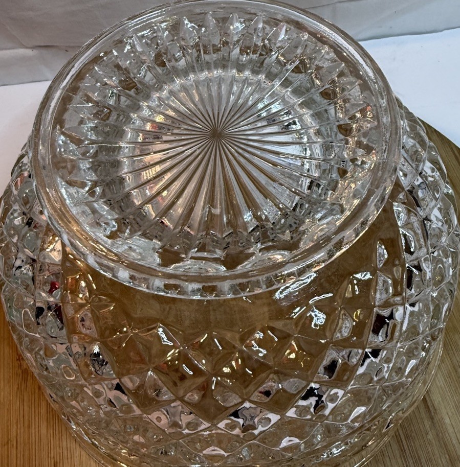 Anchor Hocking Wexford Clear Pressed Glass Pedestal Fruit Serving Bowl 10”