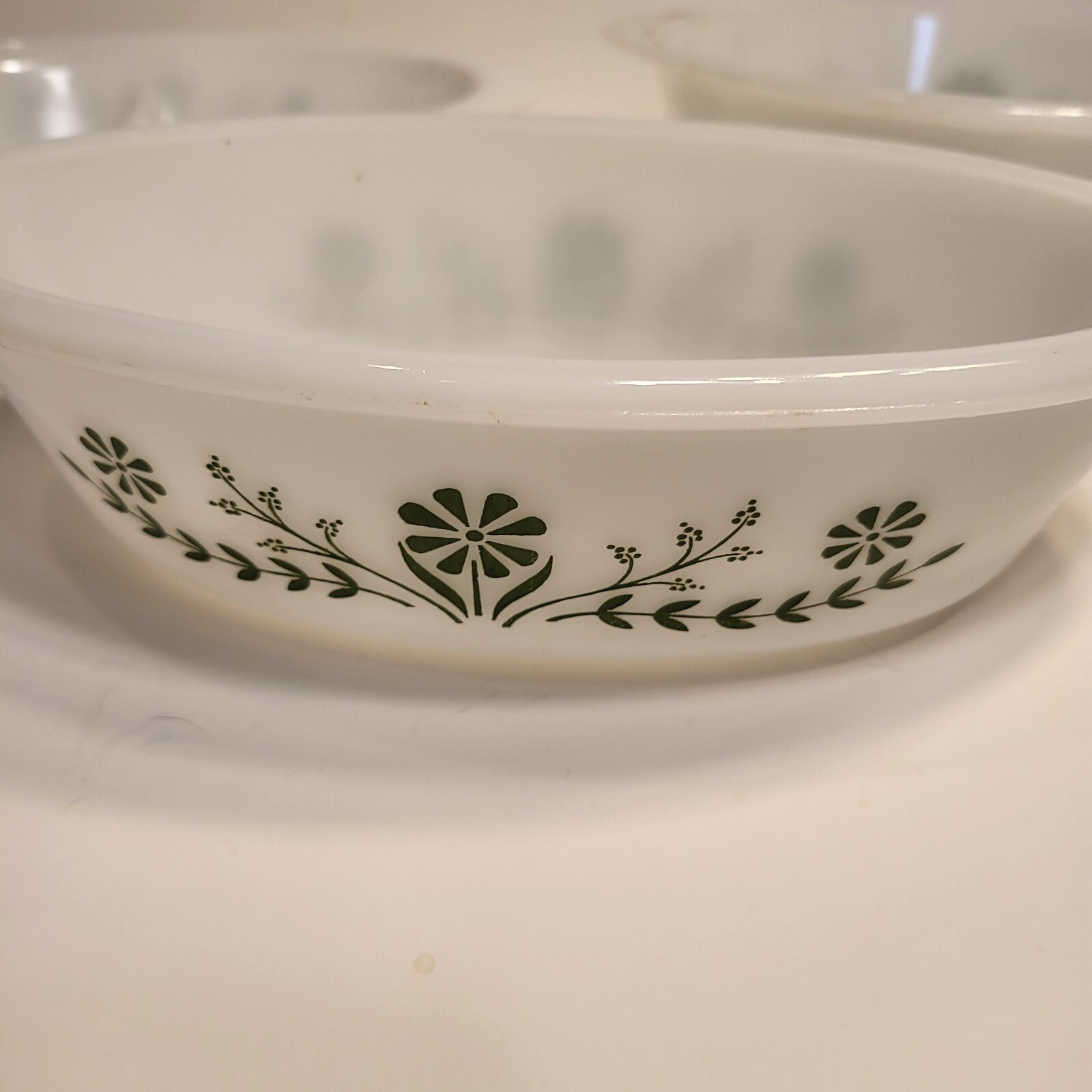 Lot 3 Glasbake Casserole Dish J235 J2066 J2352 1 QT , 1 1/2 QT Green Daisy Milk