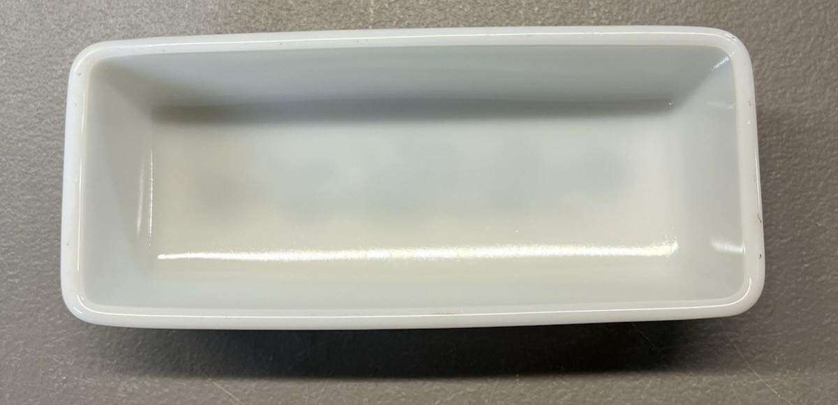 Vintage Pyrex Covered Butter Dish In Old Town Blue Onion Pattern