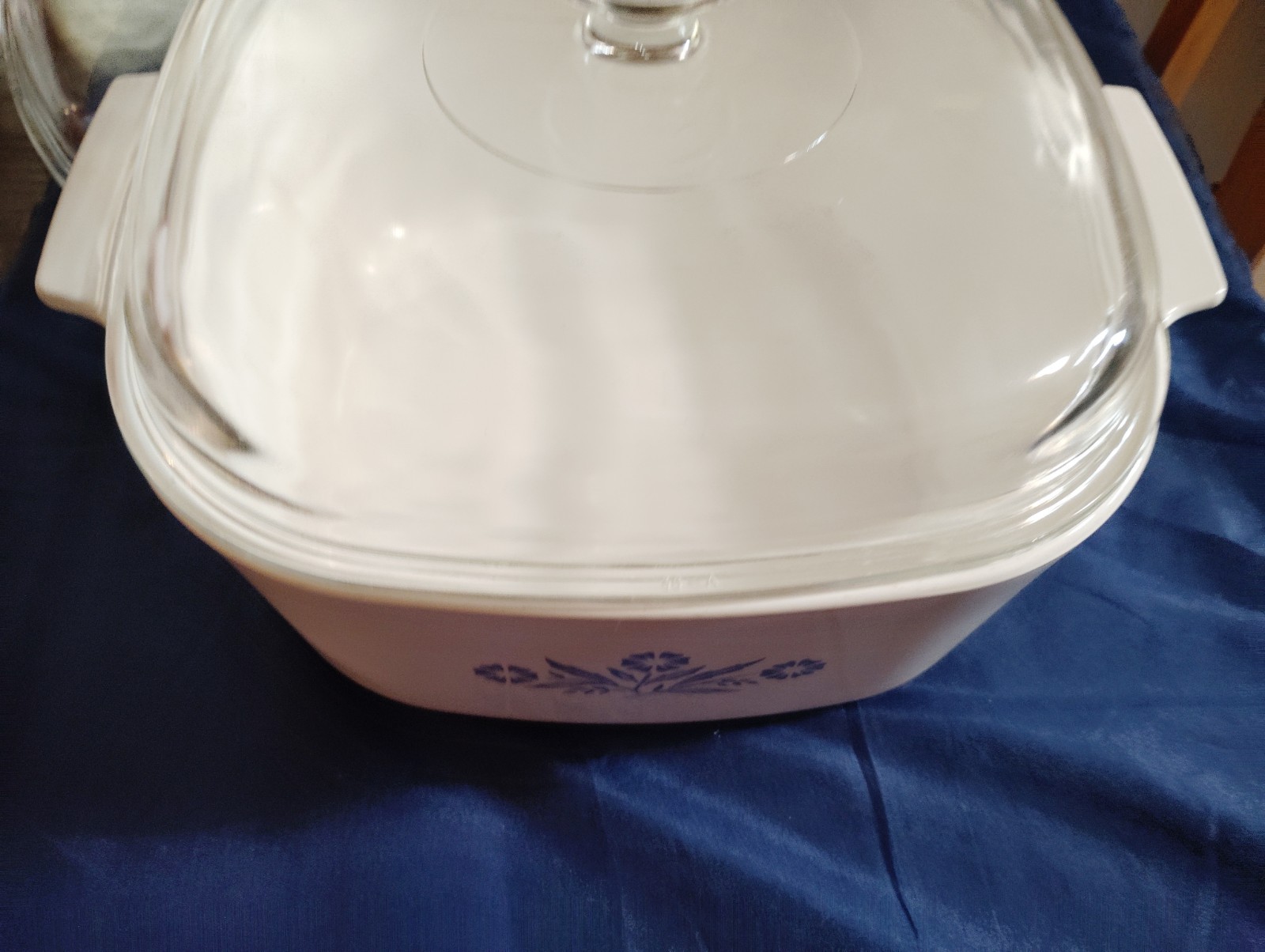 Rare Vintage Corning Ware Blue Cornflower P-84-B 5 Quart Casserole With Lid