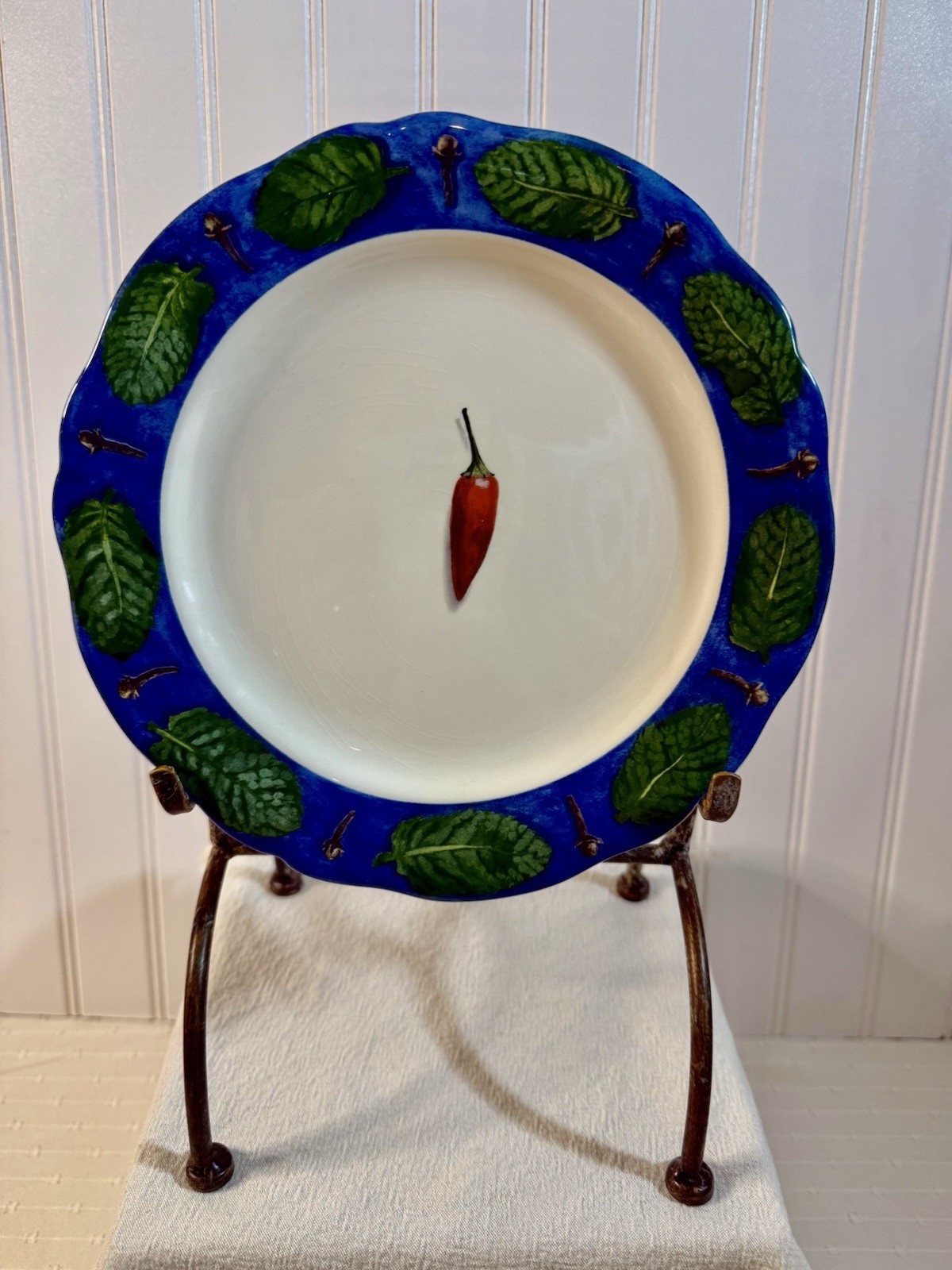 Poivre Et Sel Blue Vint. Set of 4 Salad Plates 8.75″ Faiencerie De Gien France