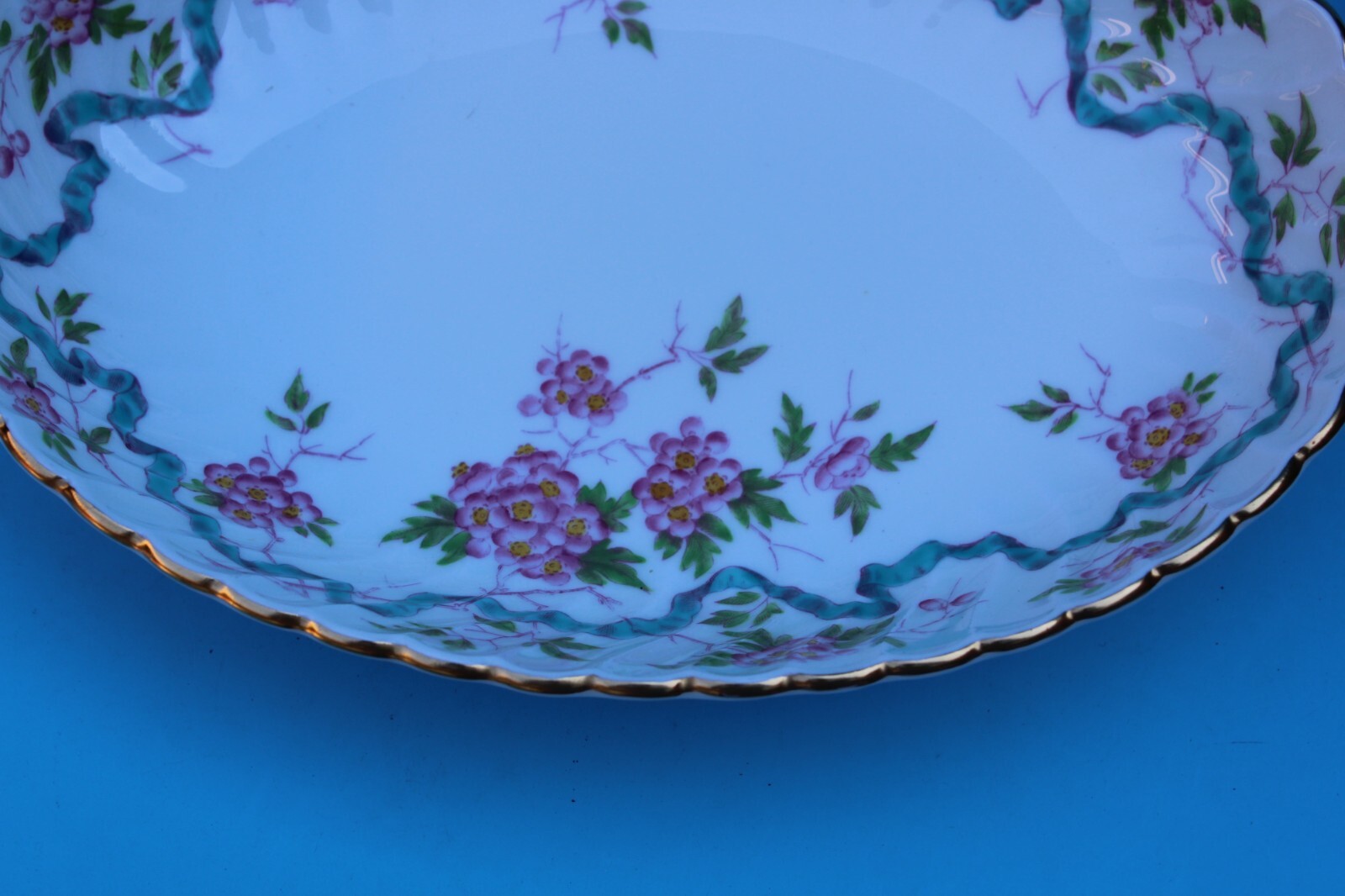 MINTON MONTROSE 10 3/8″ OVAL BOWL