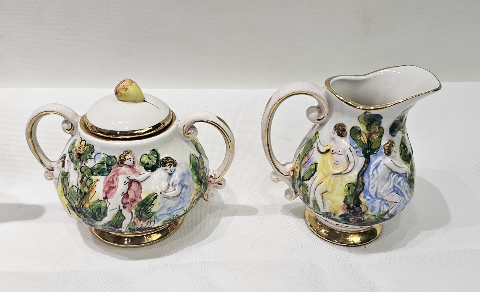 Capodimonte Italy Demitasse Coffee Set for 8 Cup & Saucer Cherubs Cupids Gold