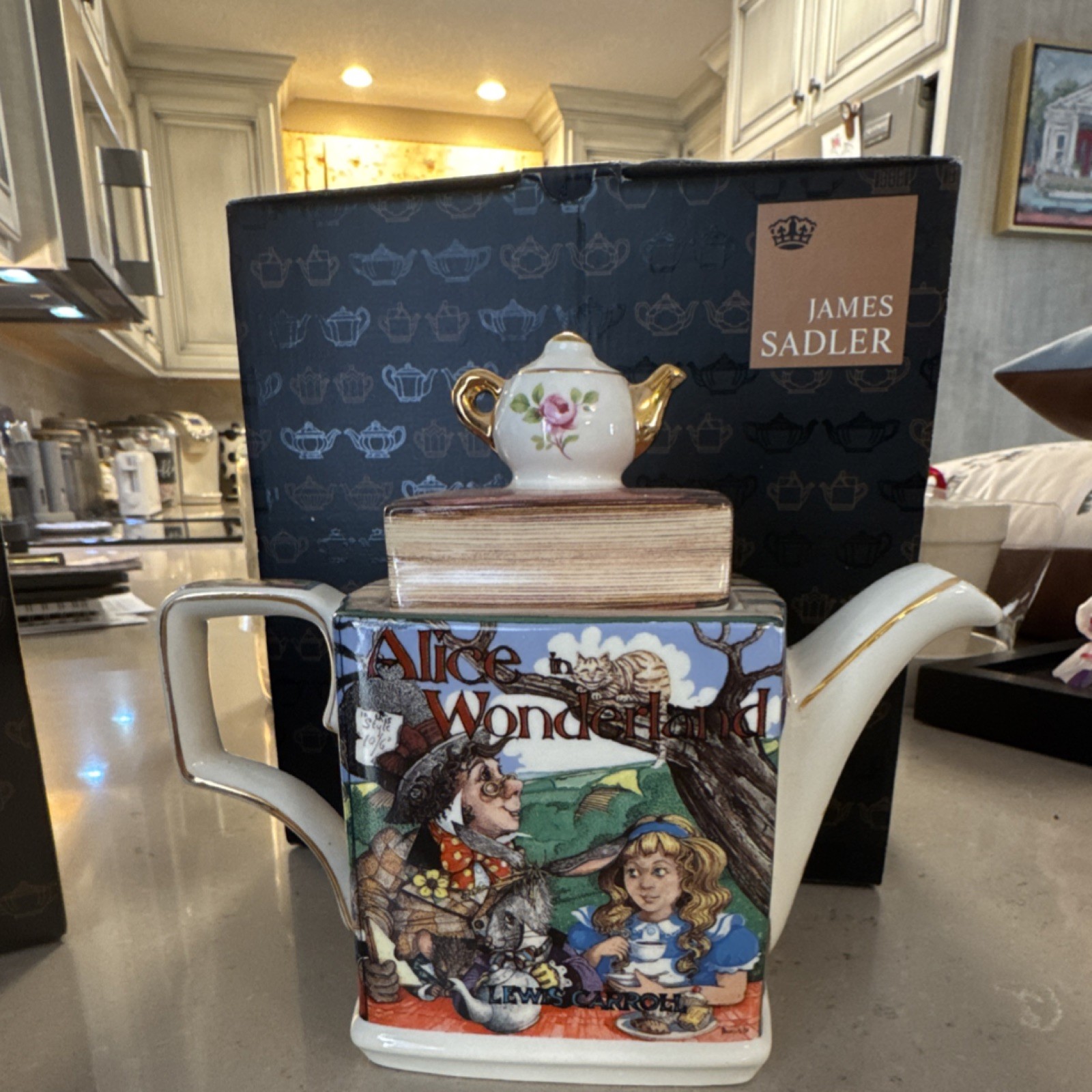 James Sadler Alice in Wonderland Ceramic Tea Set 3pcs Boxed Decorative