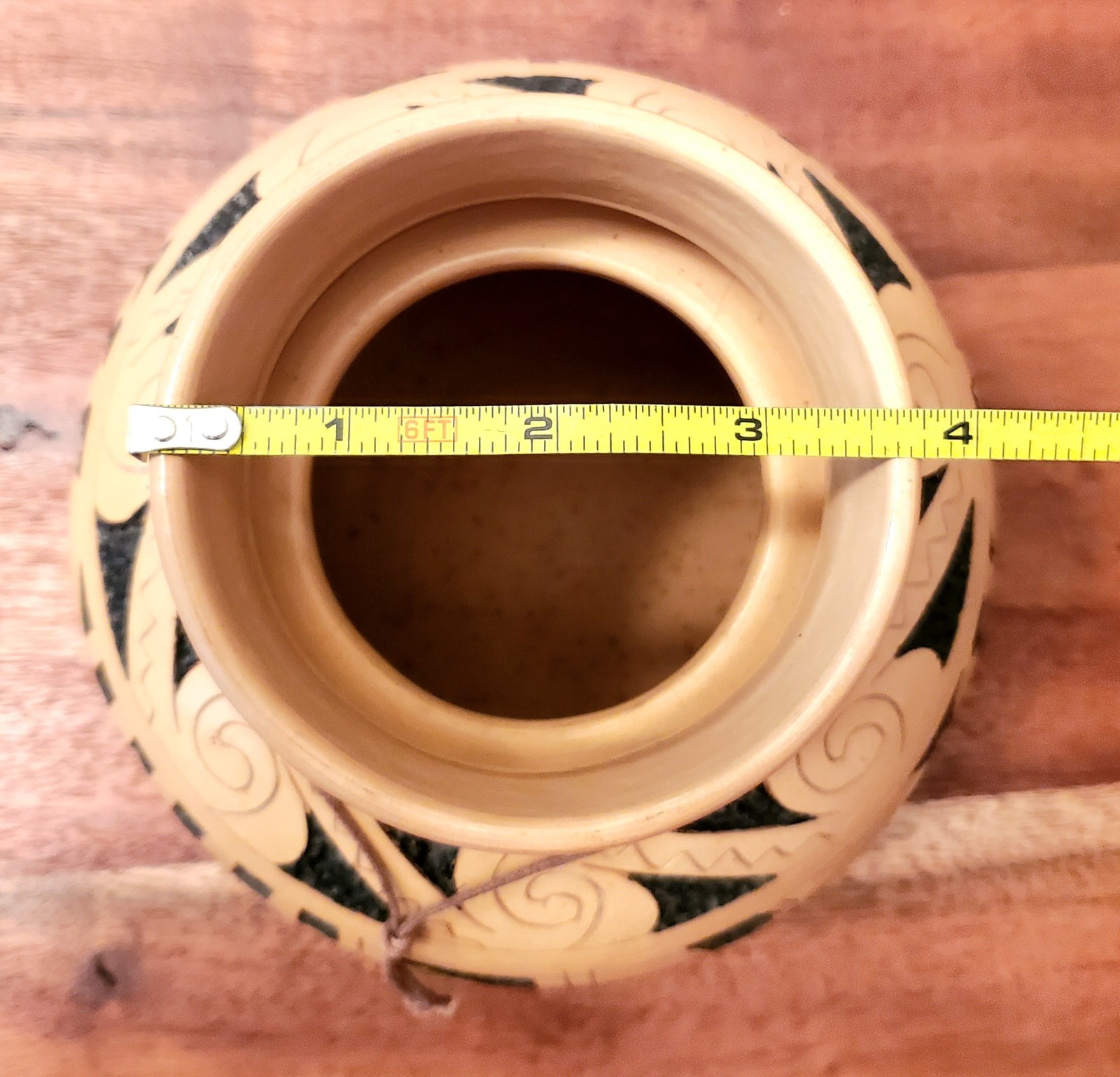 Southwest Ceramic Pottery Jar 5.5″ Geometric Design