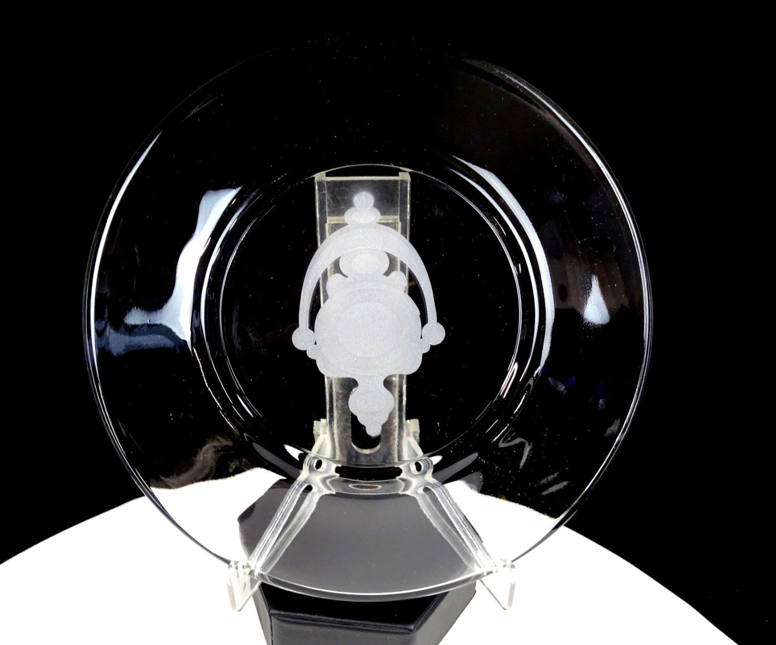Avon Clear Glass Christmas Gift Series Door Knocker 7 7/8″ Luncheon Plate 1971-