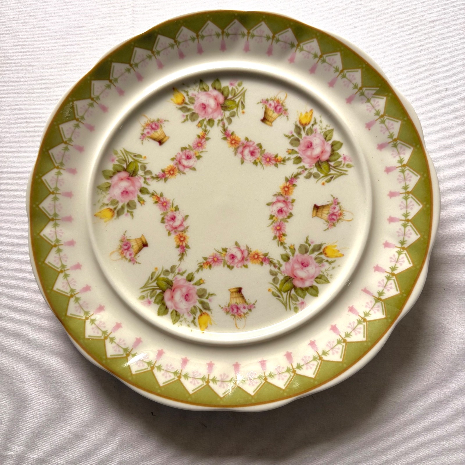 Powell Craft Floral Porcelain Covered Butter Dish/Cheese Dome Roses Green Border