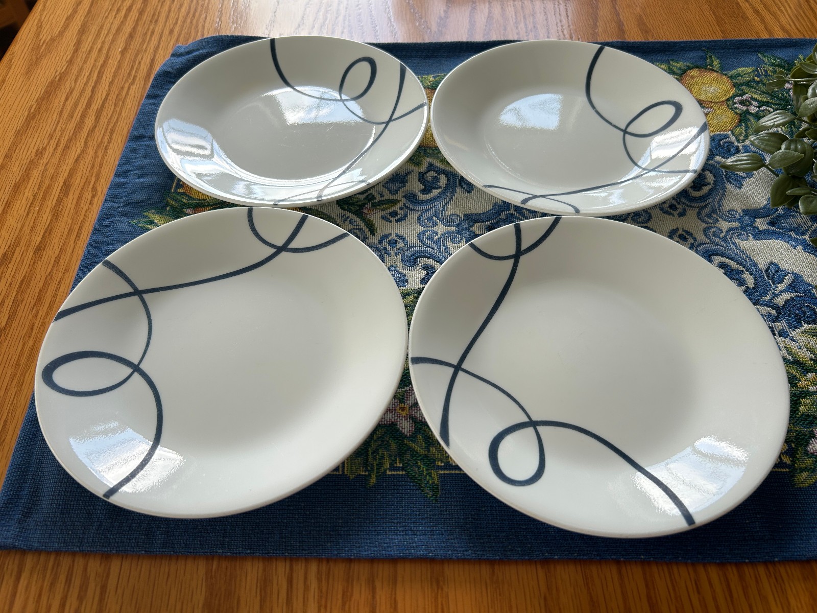 Corelle LIA (Corlia) Dessert Plates~6 3/4″~Set Of 4~Navy Blue Swirl~Vitrelle