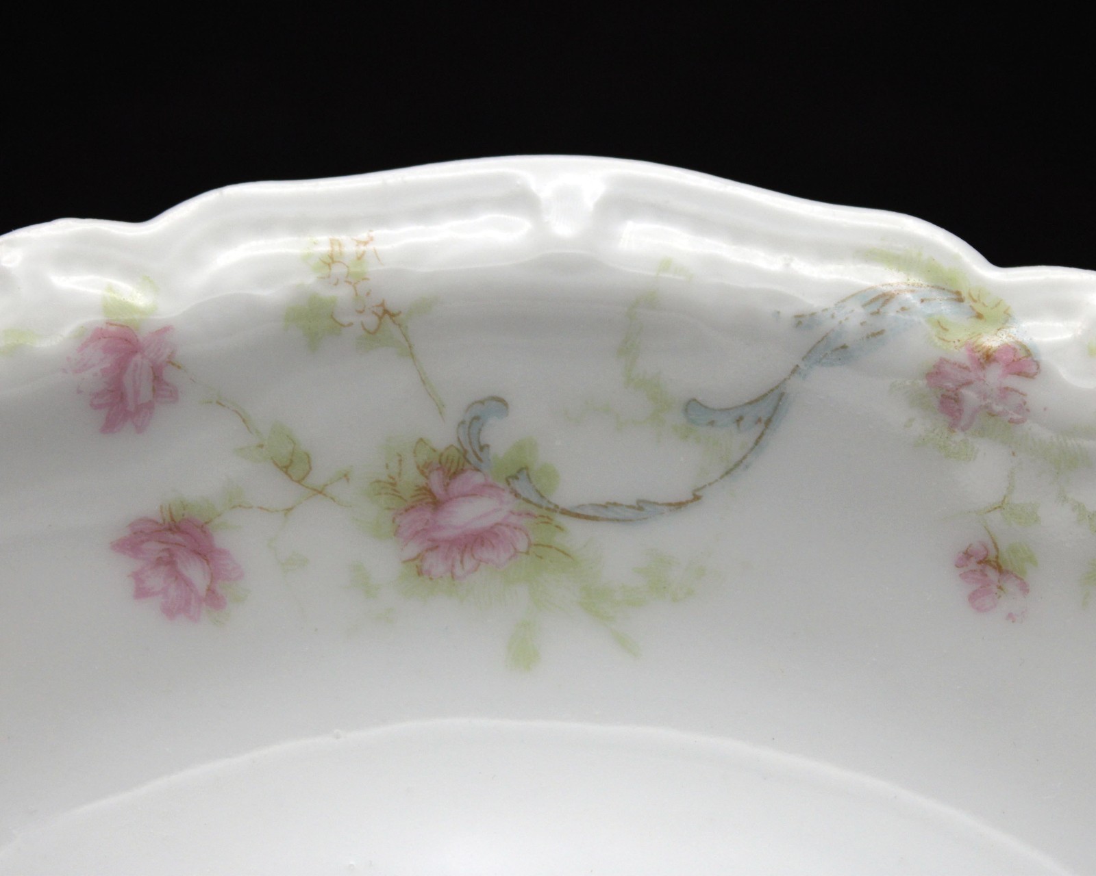 Haviland Limoges Princess Crescent Bone Dish, Antique Schleiger 57 Blank 8, 6″