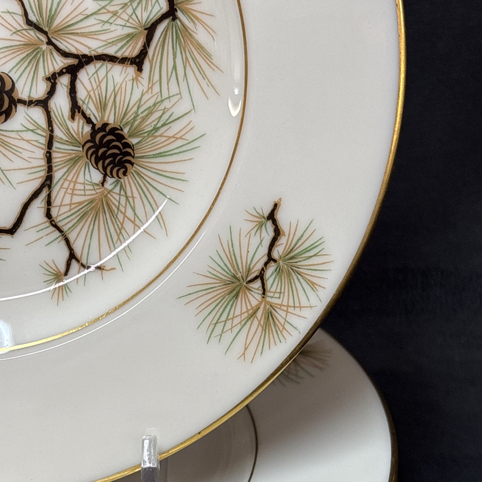 Lenox PINE Bread Plate 5 1/4 Inches