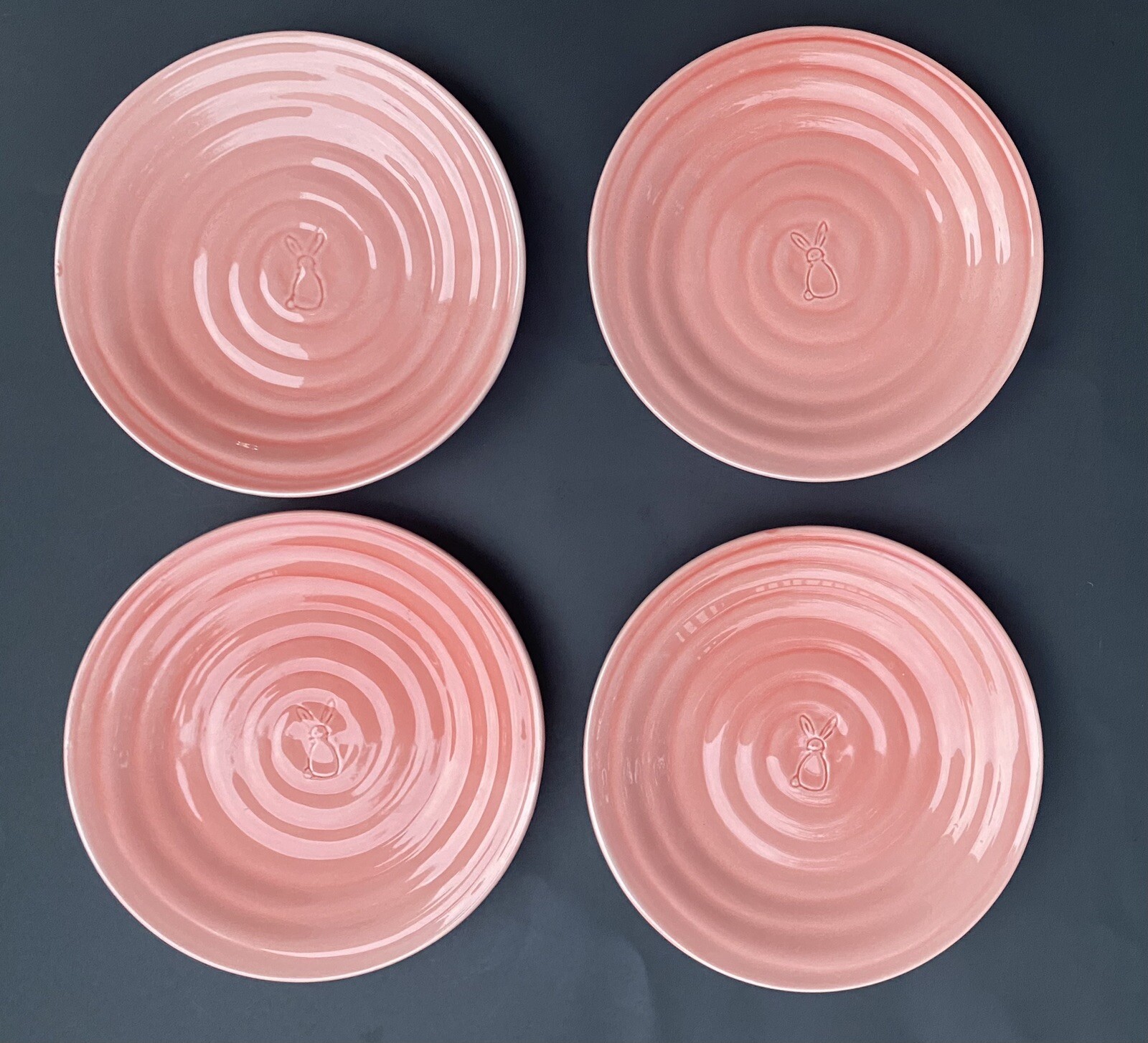 4 Pink Easter Bunny Rabbit Dinner Plates Set ~8.75″ D Tag Brand Tablescapes