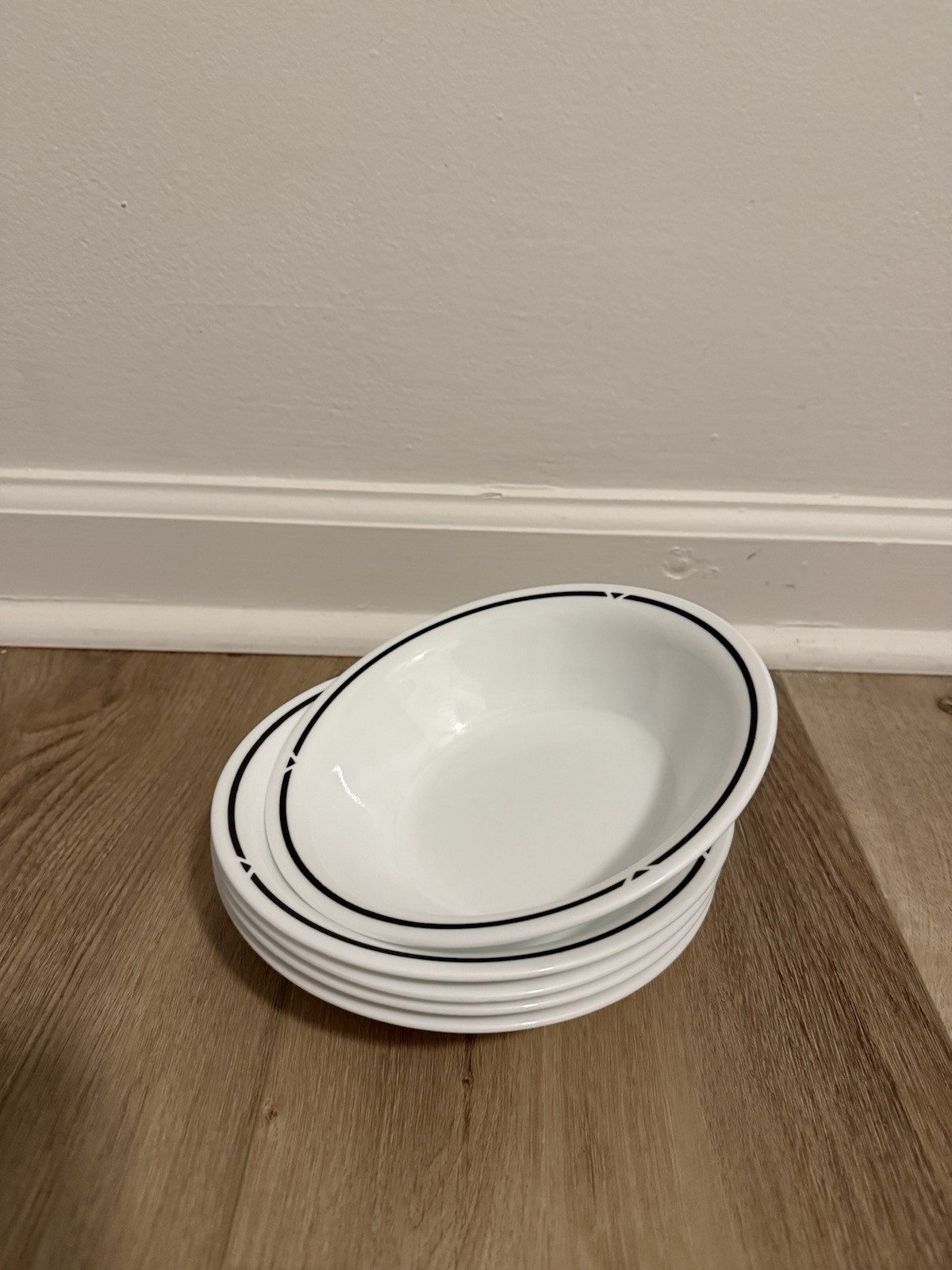 Set Of 5 Corelle Silk & Roses 7.25″ Coupe Soup Bowl Black Band w/ Triangles