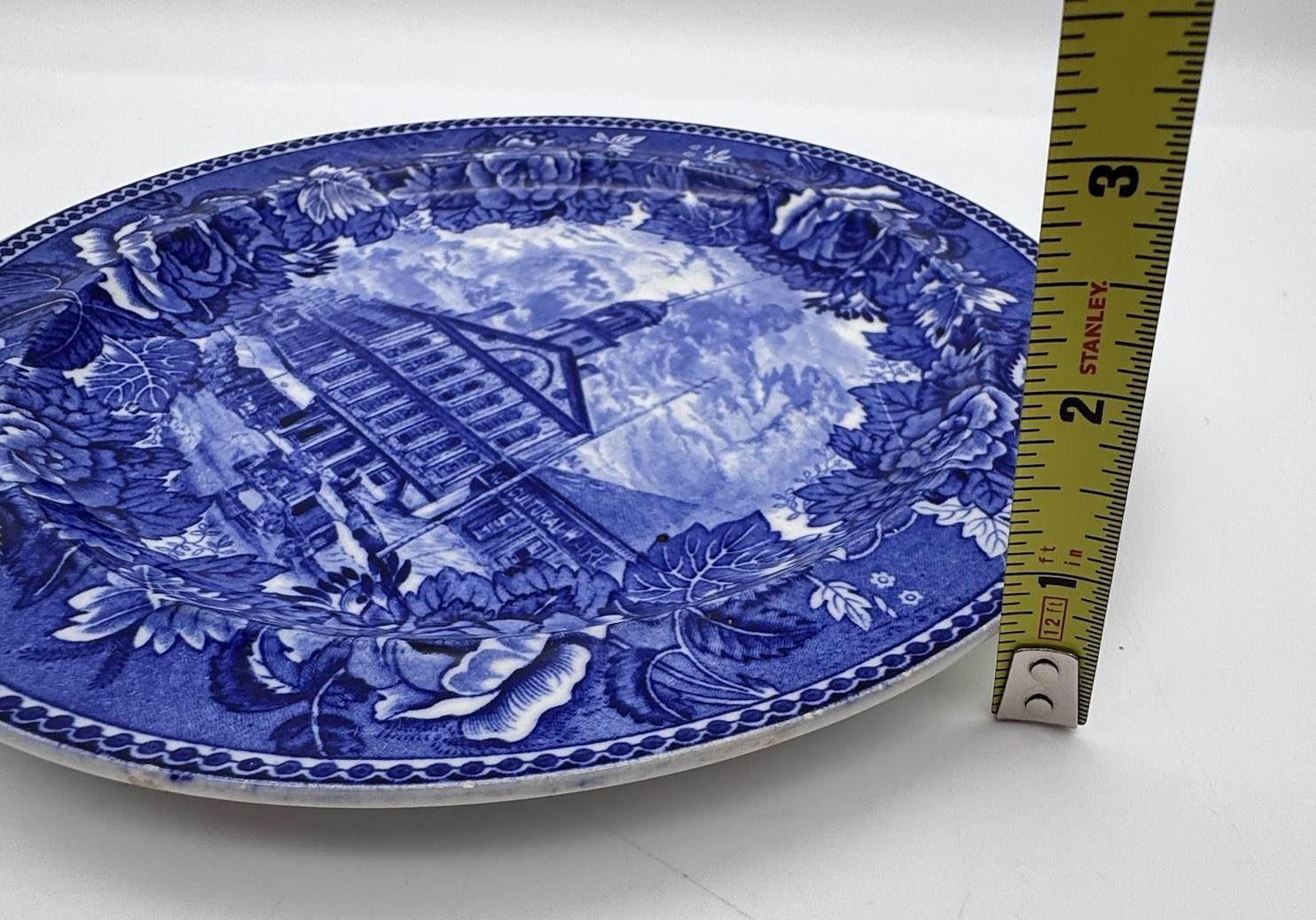 WEDGWOOD ETRURIA Faneuil Hall Blue Transferware Plate 9” England Antique Decor