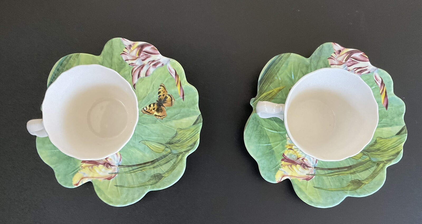 x2 Spode Floral Haven Cup & Saucer Set Scalloped Butterflies Tulips Bee England