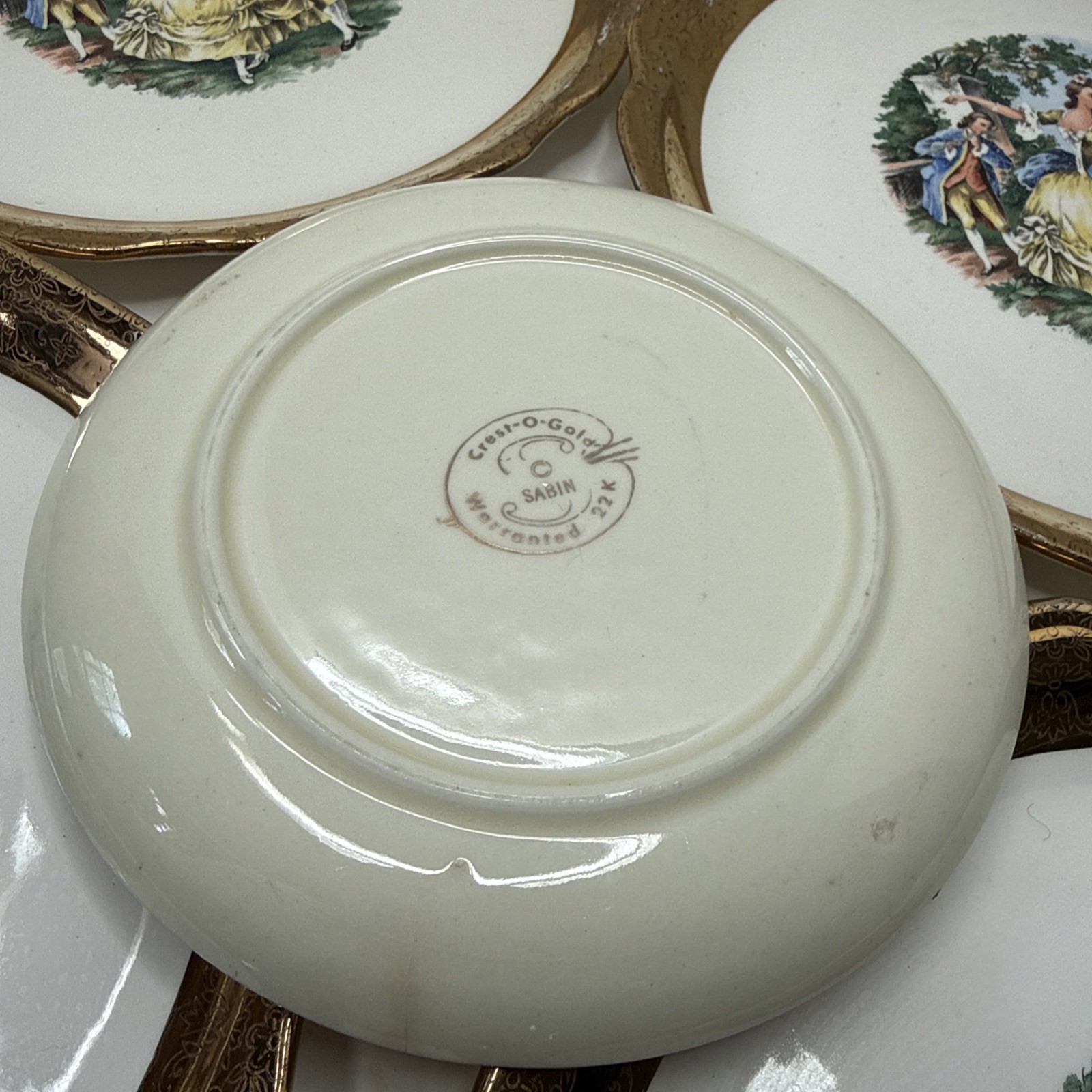 Vintage Sabin CREST-O-GOLD 22kGold Warranted 9In 4 Plates 5In 1 Bowl, Cup Saucer