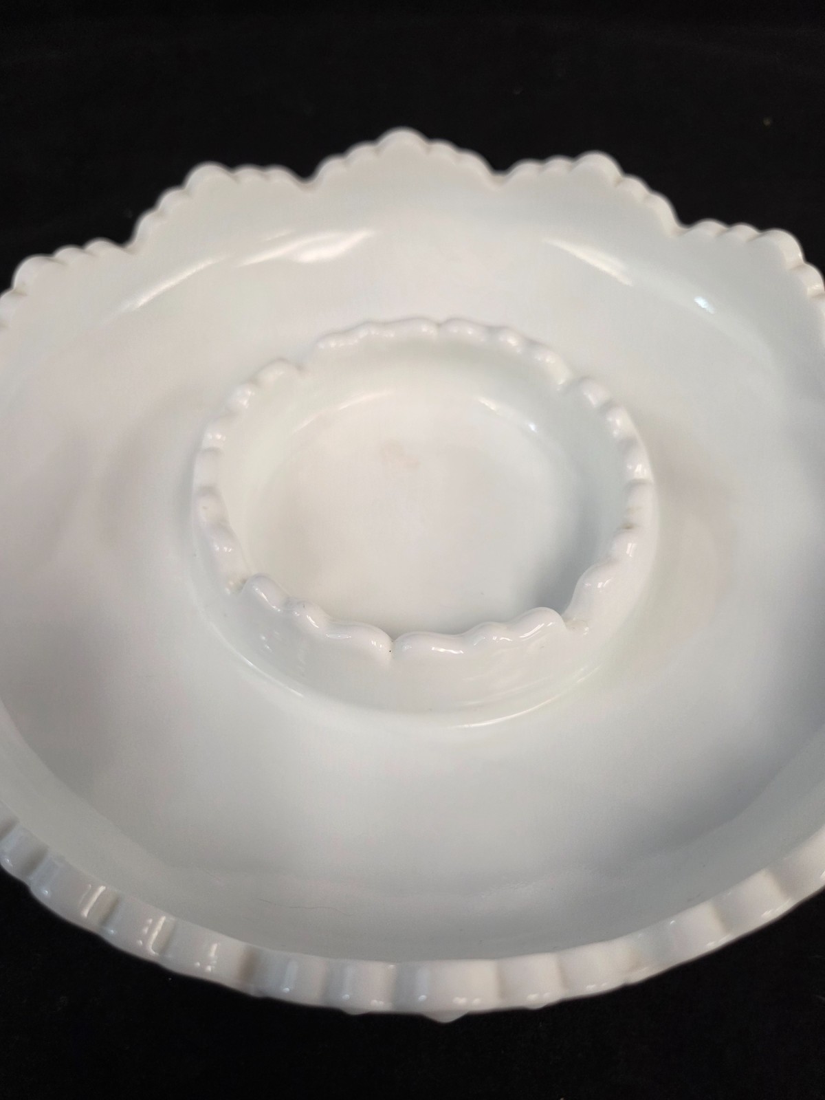 VTG Fenton White Milk Glass Hobnail 9 1/2″ Chip ‘N Dip/Candle Bowl #3748