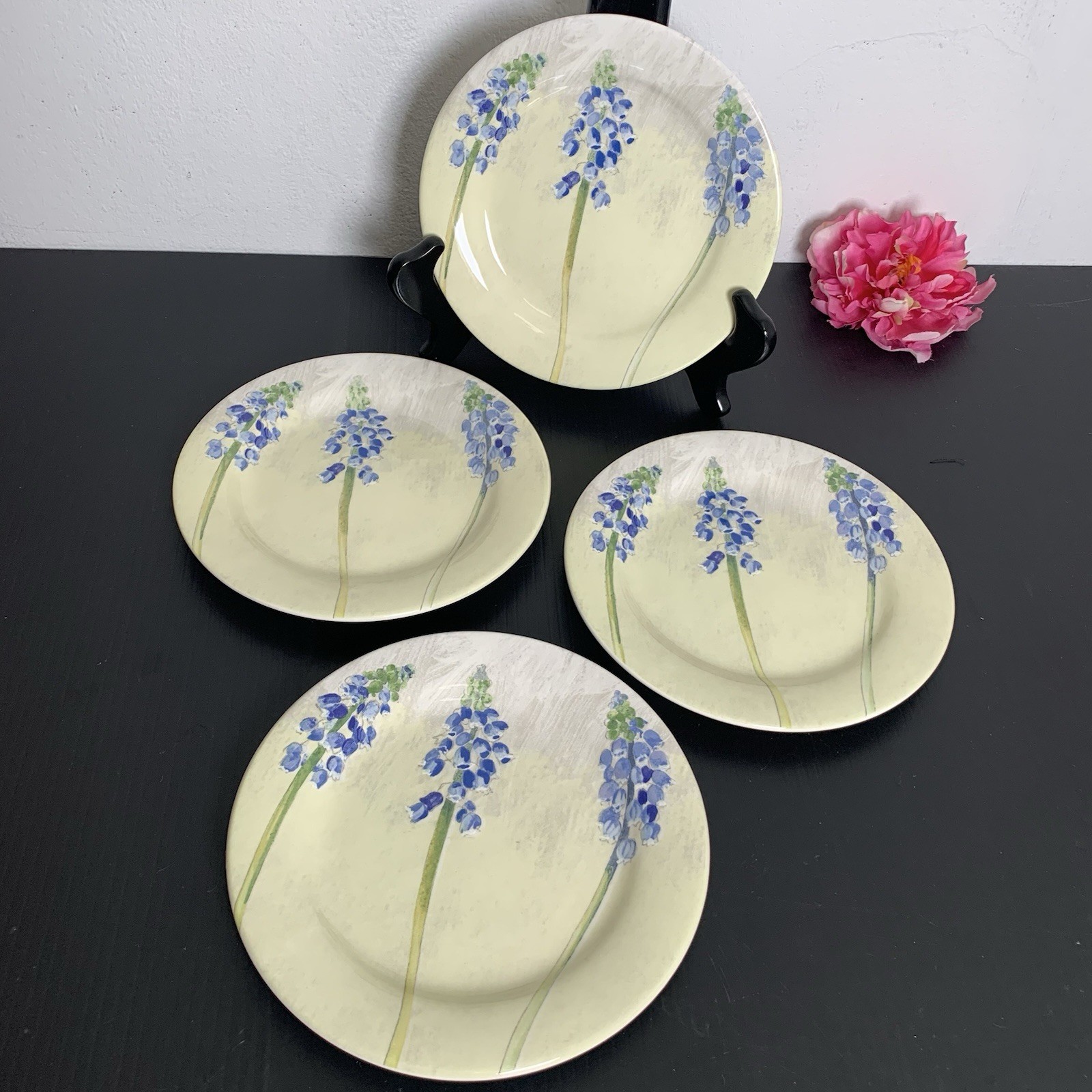 Gien France – Alice Blue Floral Salad Dessert Plates – Set of 4