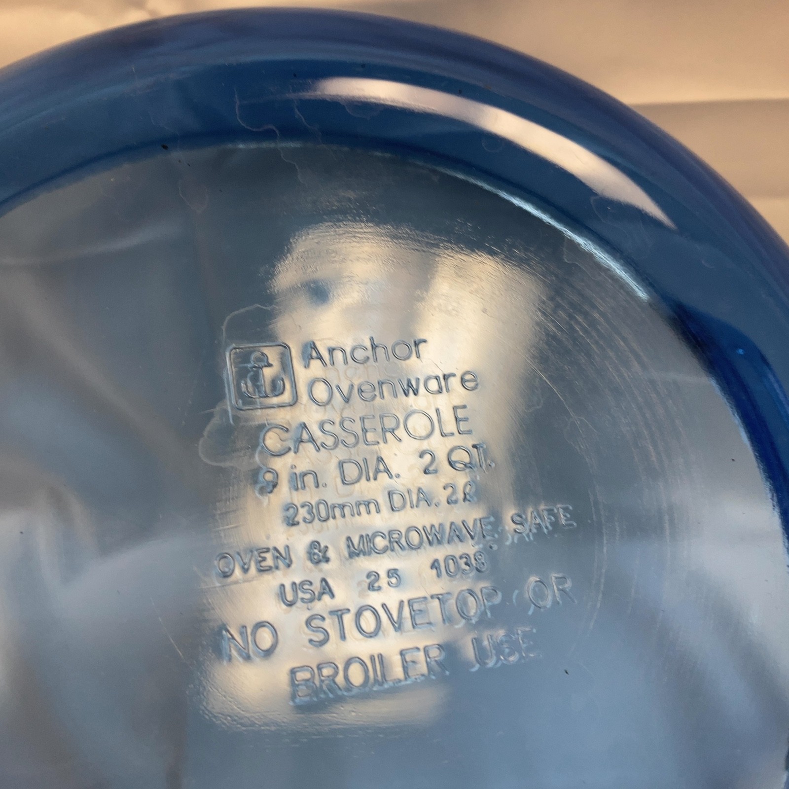 Anchor Hocking Cobalt Blue 2QT Round Covered Dish W/Lid 9″
